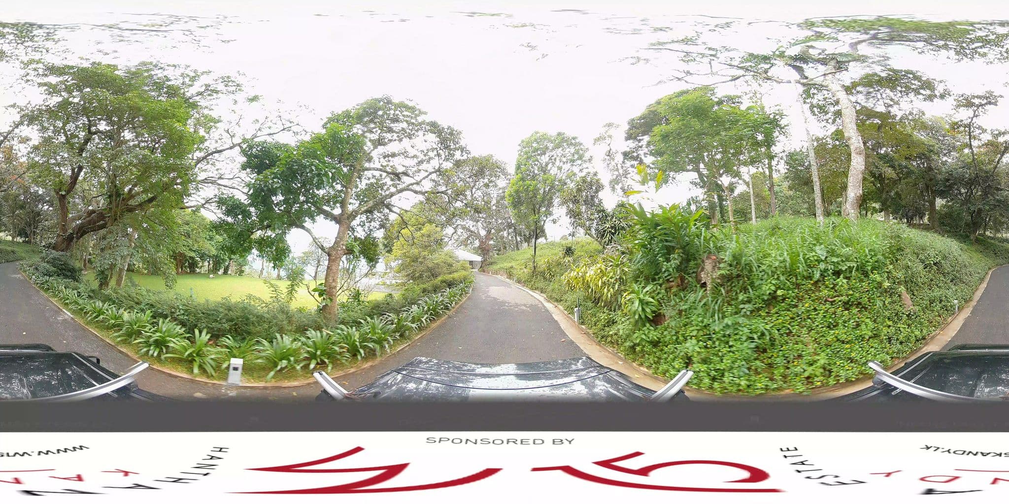 Street view near W15 Hanthana Estate, Kandy