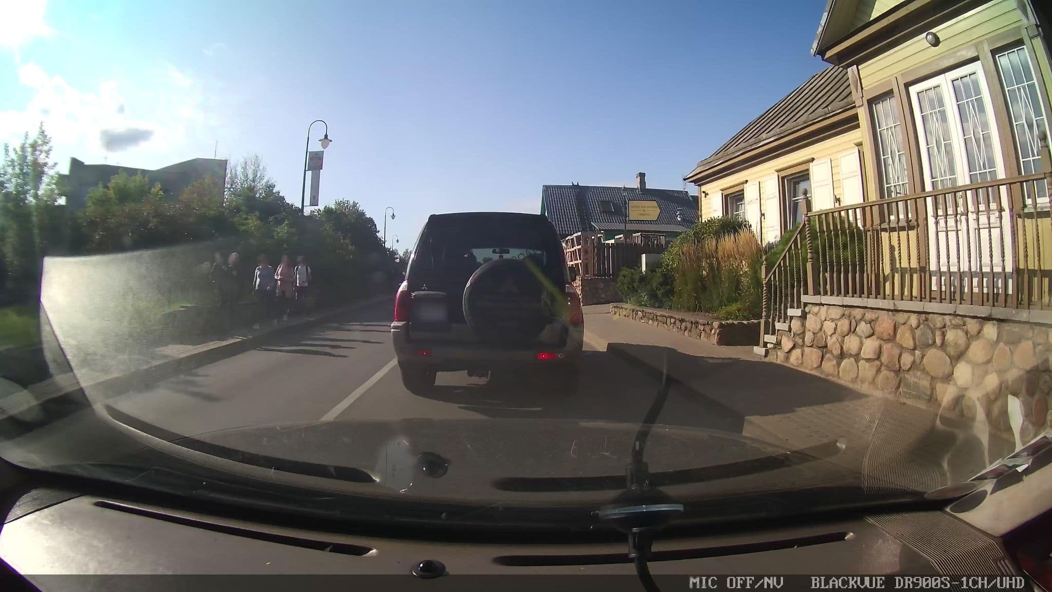 Street view near Apvalaus stalo klubas, Trakai — © grobin (CC BY-SA · Mapillary)