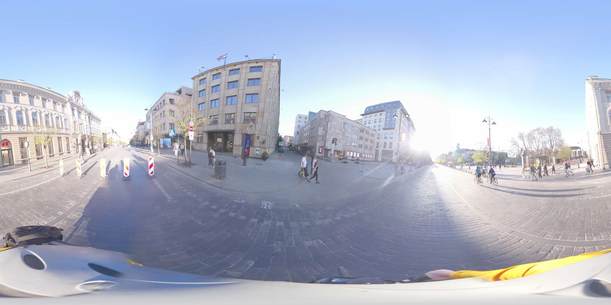 Street view near Congress Avenue, Vilnius — © kedas (CC BY-SA · Mapillary)