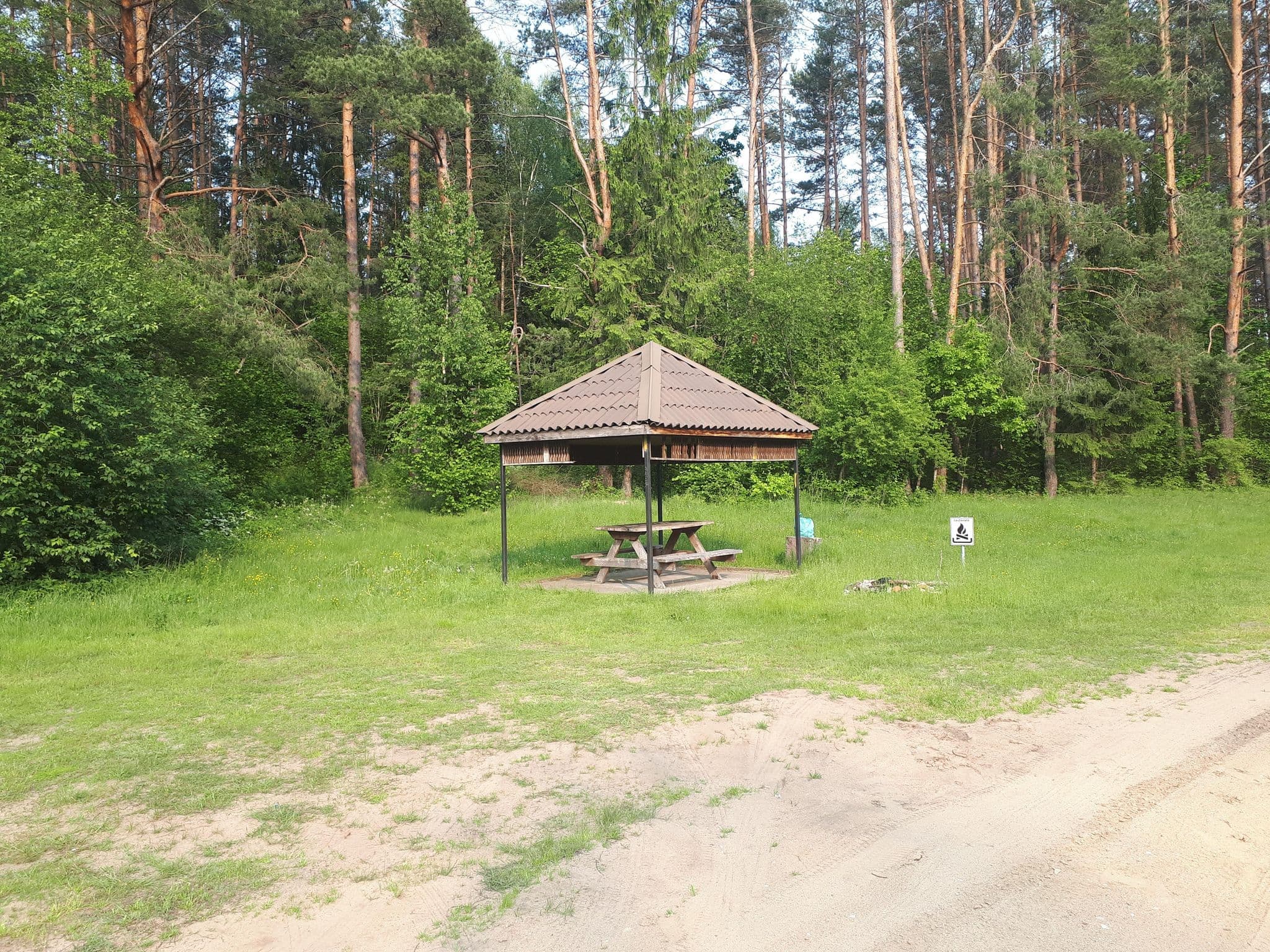 Street view near Šalčios stovyklavietė, Matuizos — © vietoveslt (CC BY-SA · Mapillary)
