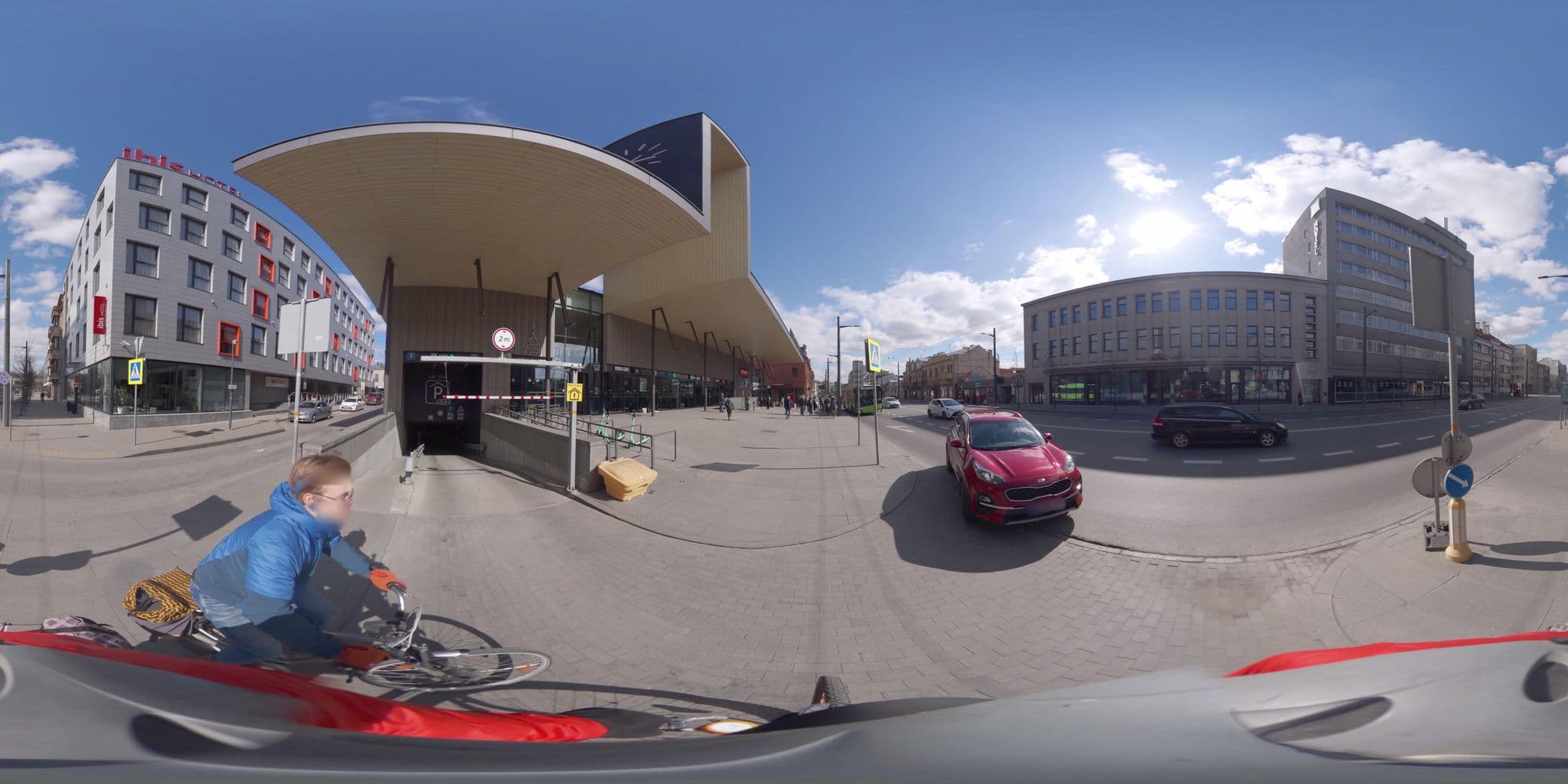 Street view near ibis Kaunas Centre, Aleksotas — © kedas (CC BY-SA · Mapillary)