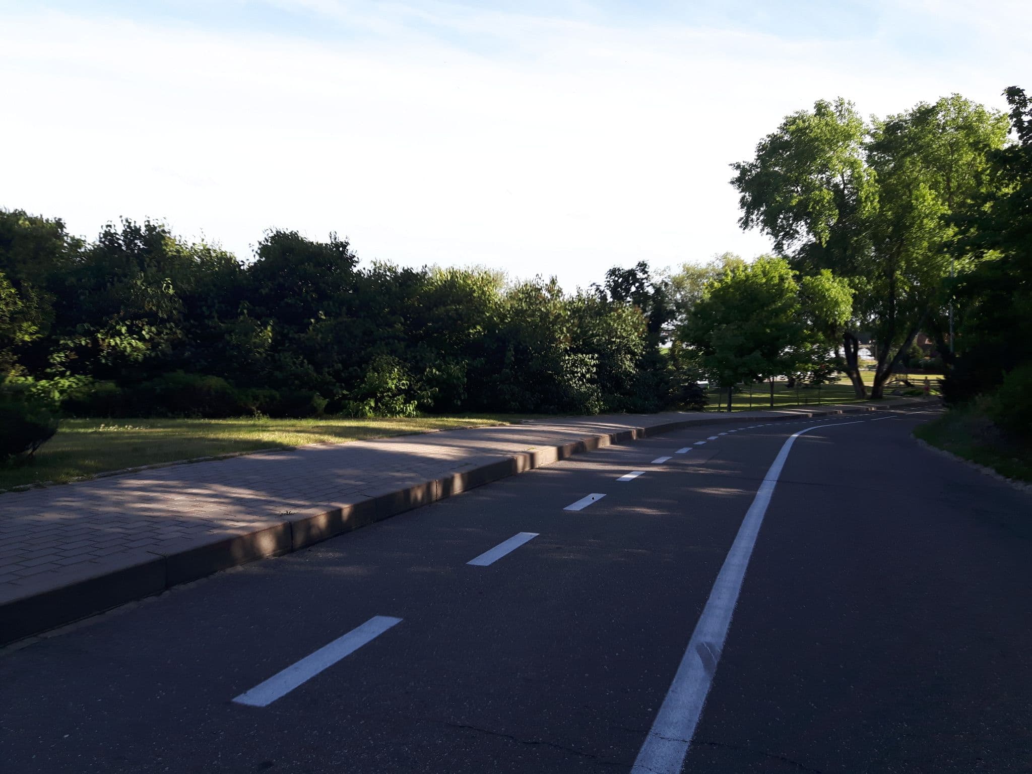 Street view near Pasakų Namelis, Nida — © changchun1 (CC BY-SA · Mapillary)