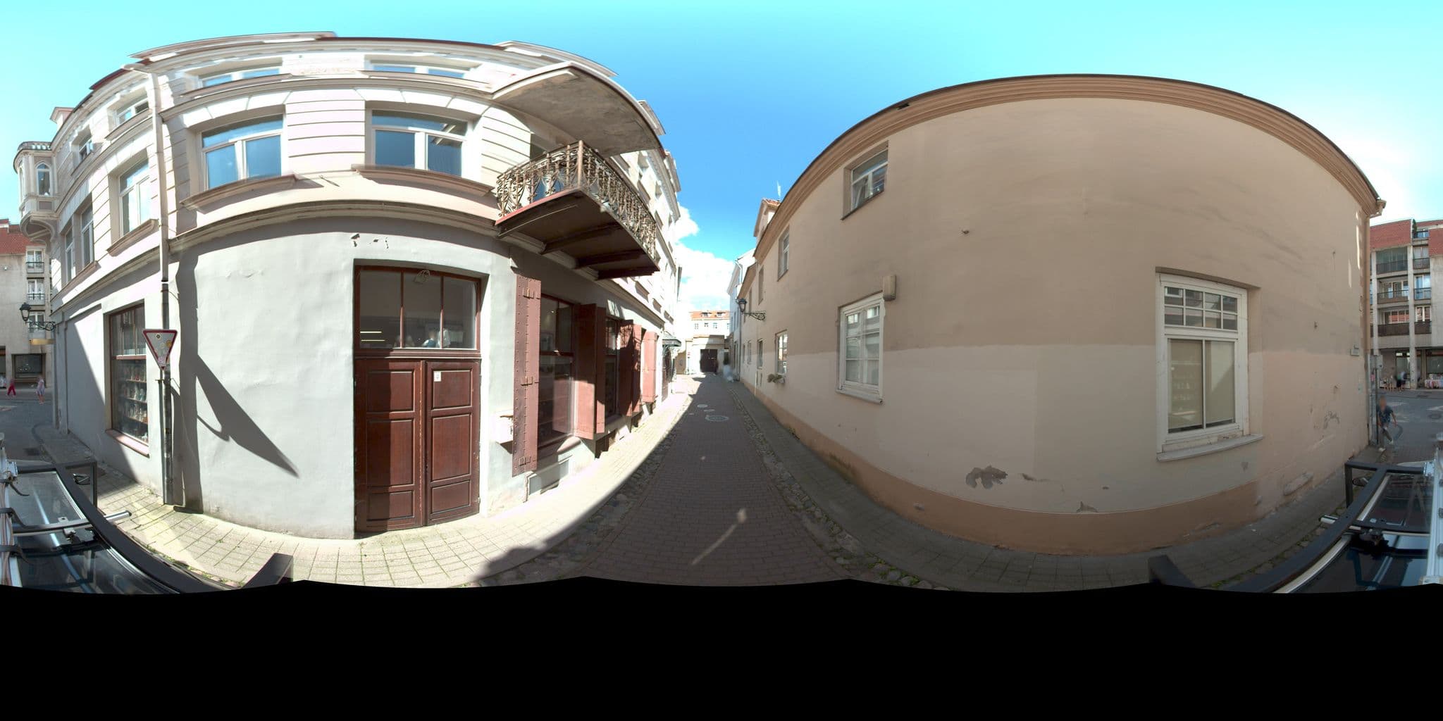 Street view near Artagonist, Vilnius — © vms (CC BY-SA · Mapillary)
