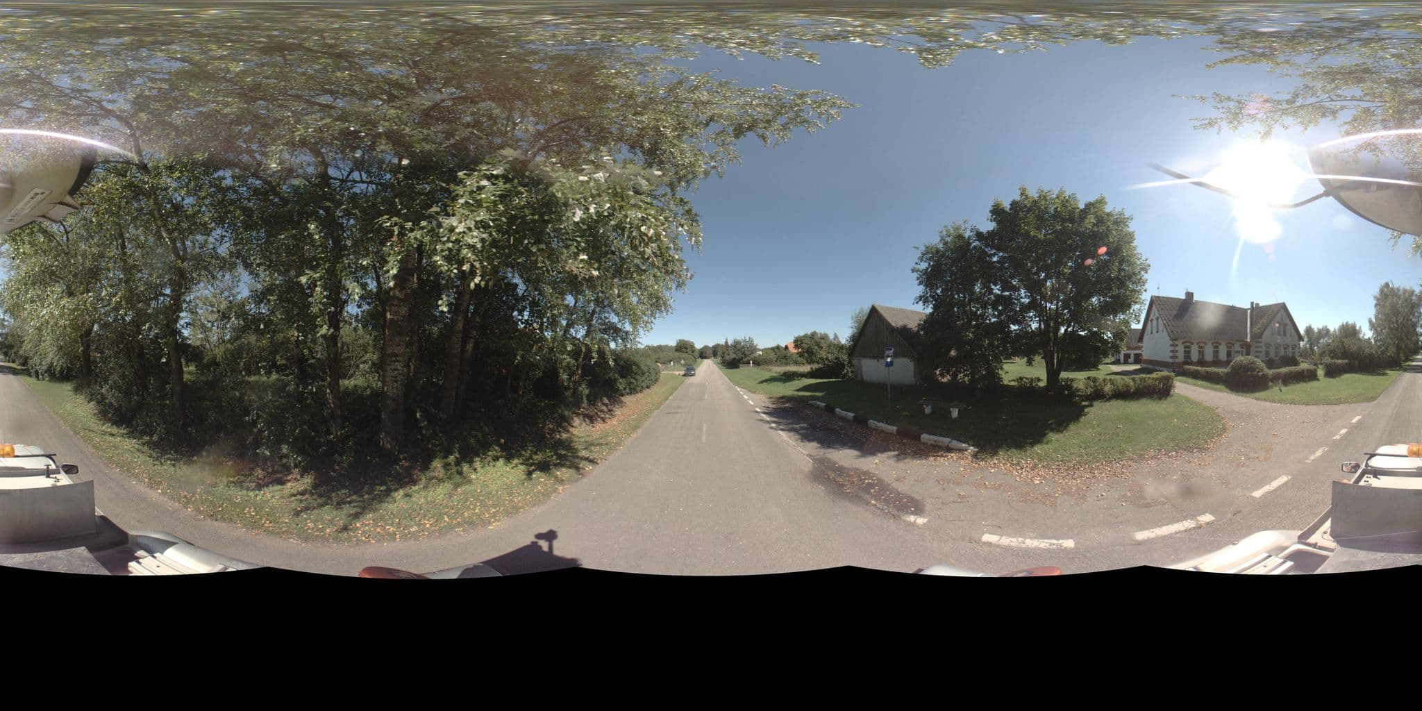 Street view near Ventės poilsis, Neringa — © lakd (CC BY-SA · Mapillary)