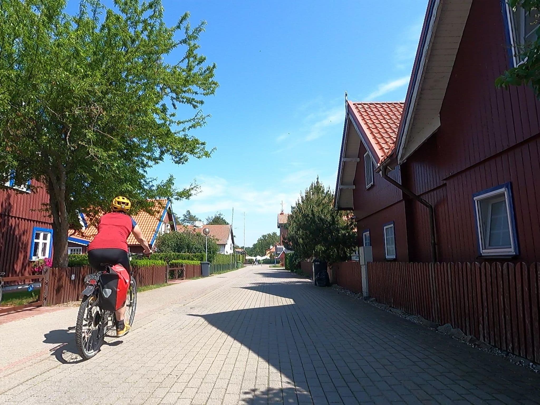 Street view near Harmony Park, Nida — © voyage-hors-saison (CC BY-SA · Mapillary)
