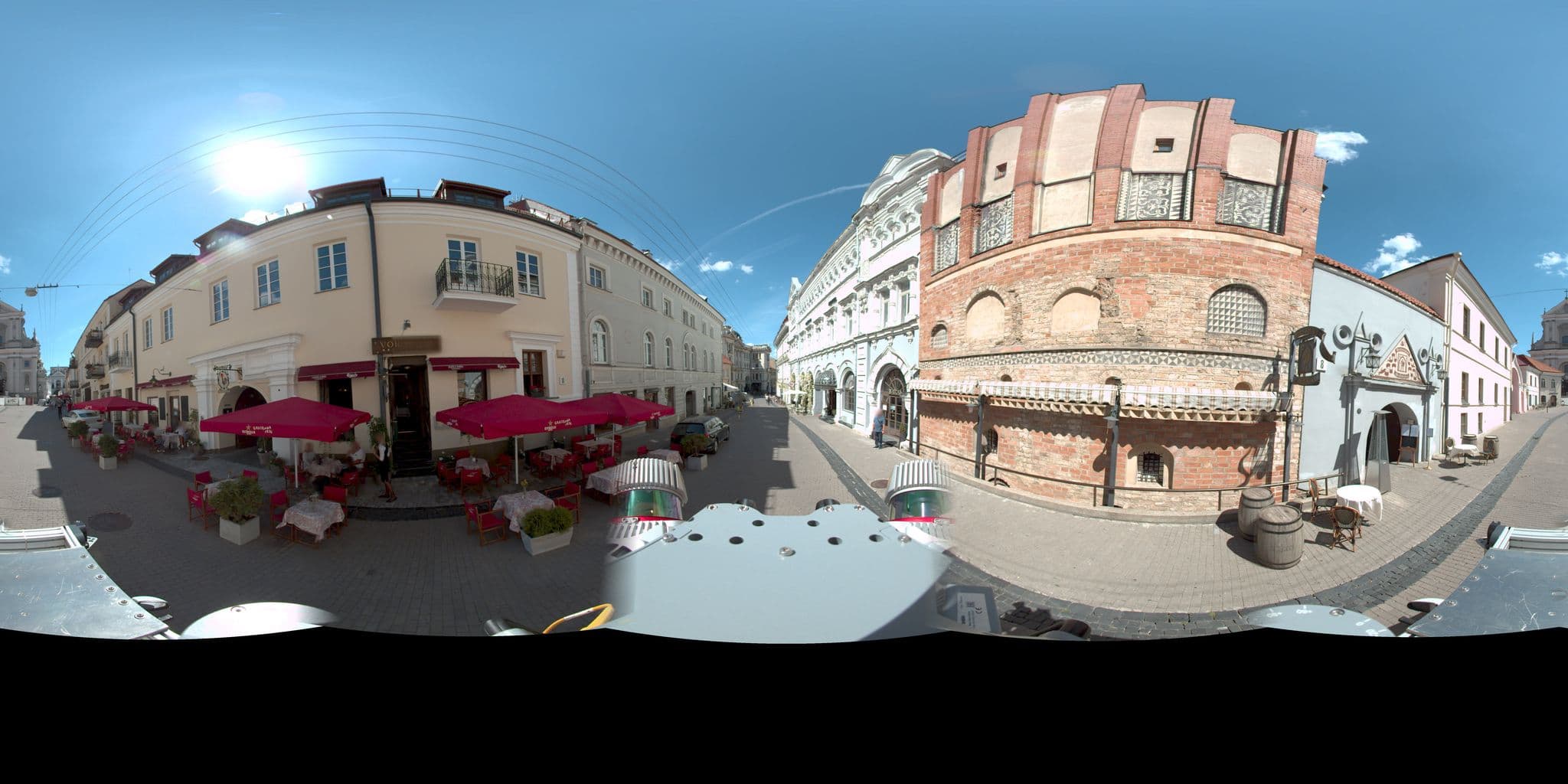 Street view near Europa Royale Vilnius, Naujininkai — © vms (CC BY-SA · Mapillary)