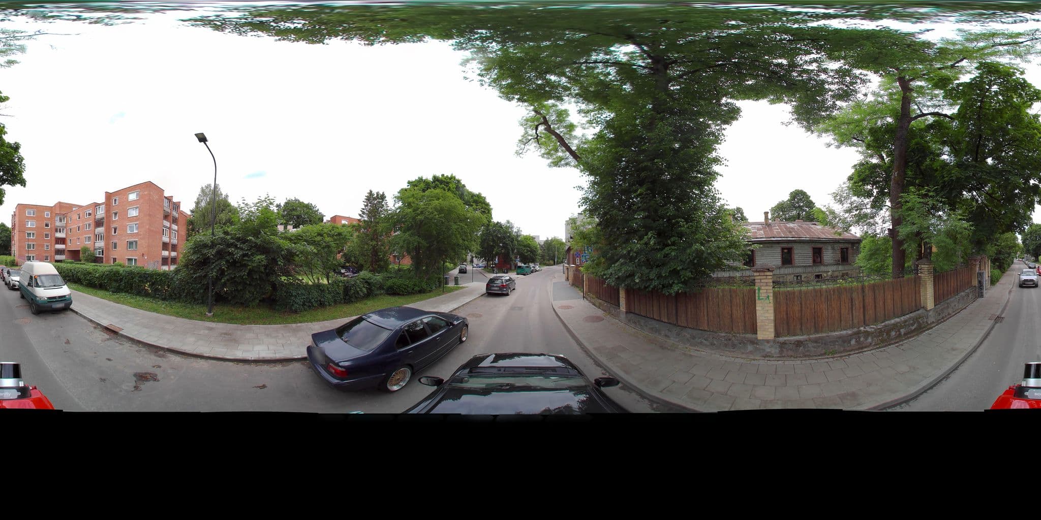 Street view near Filaretai Hostel, Rasos — © vms (CC BY-SA · Mapillary)