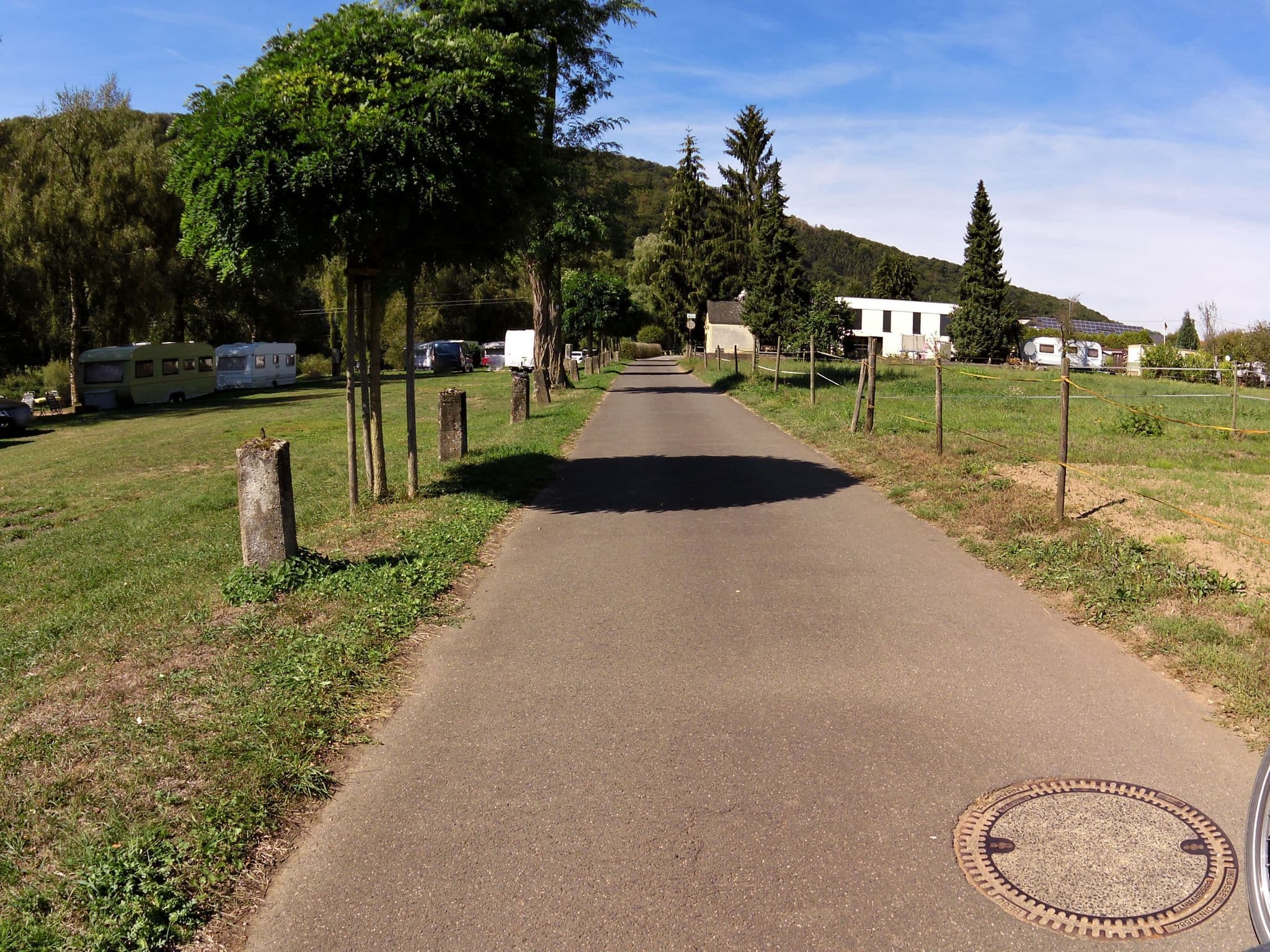 Street view near Campingplatz "Zum Sauertal", Echternach — © marczoutendijk (CC BY-SA · Mapillary)
