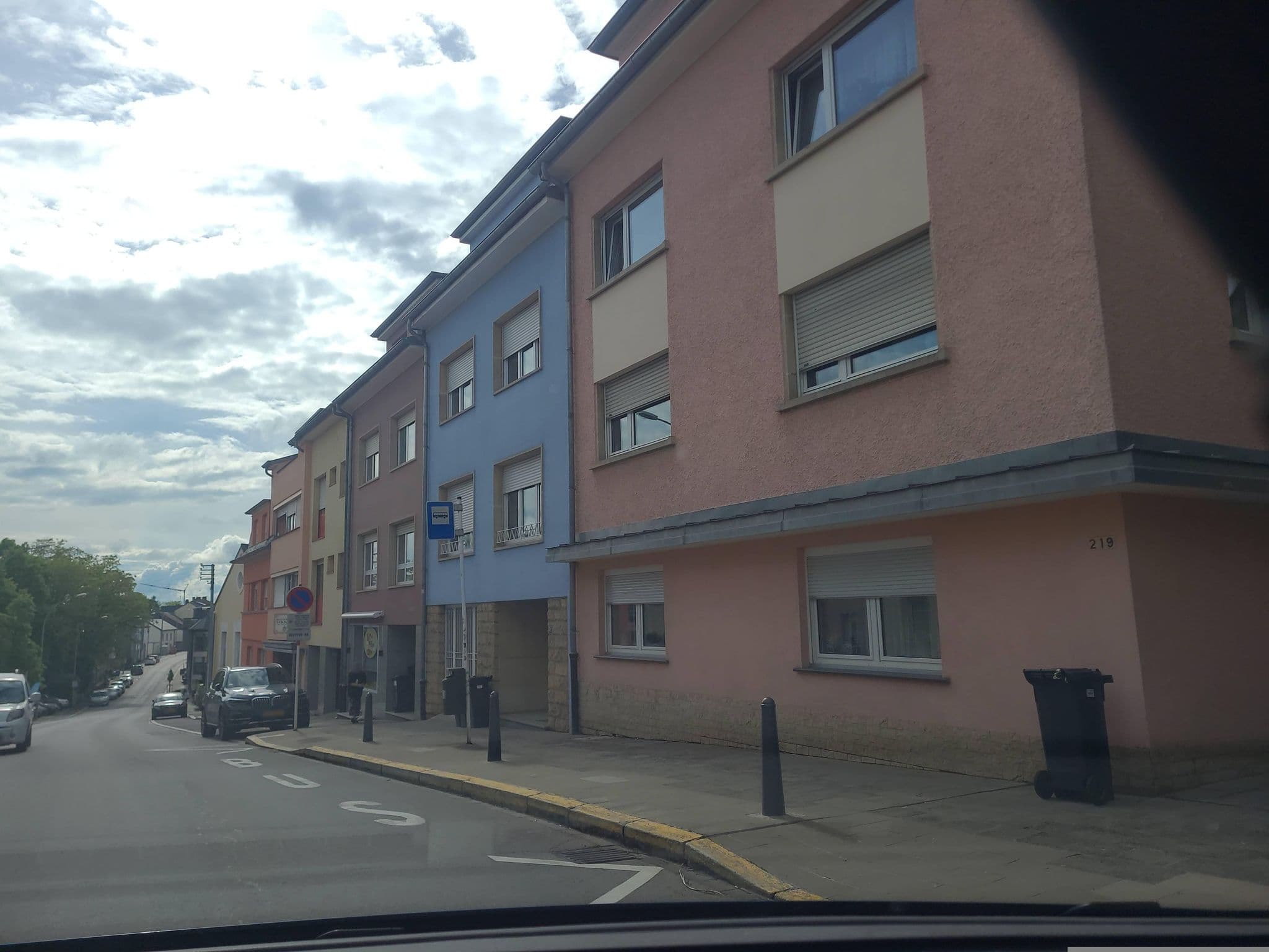 Street view near Il Piccolo Mondo, Hamm — © sergcatalan (CC BY-SA · Mapillary)