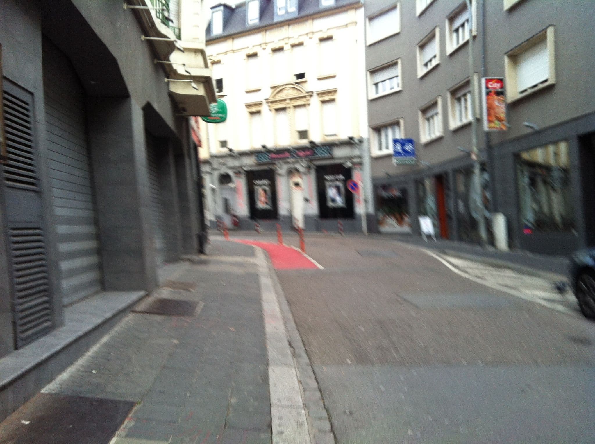 Street view near Belappart, Gare — © miguel_andrade (CC BY-SA · Mapillary)