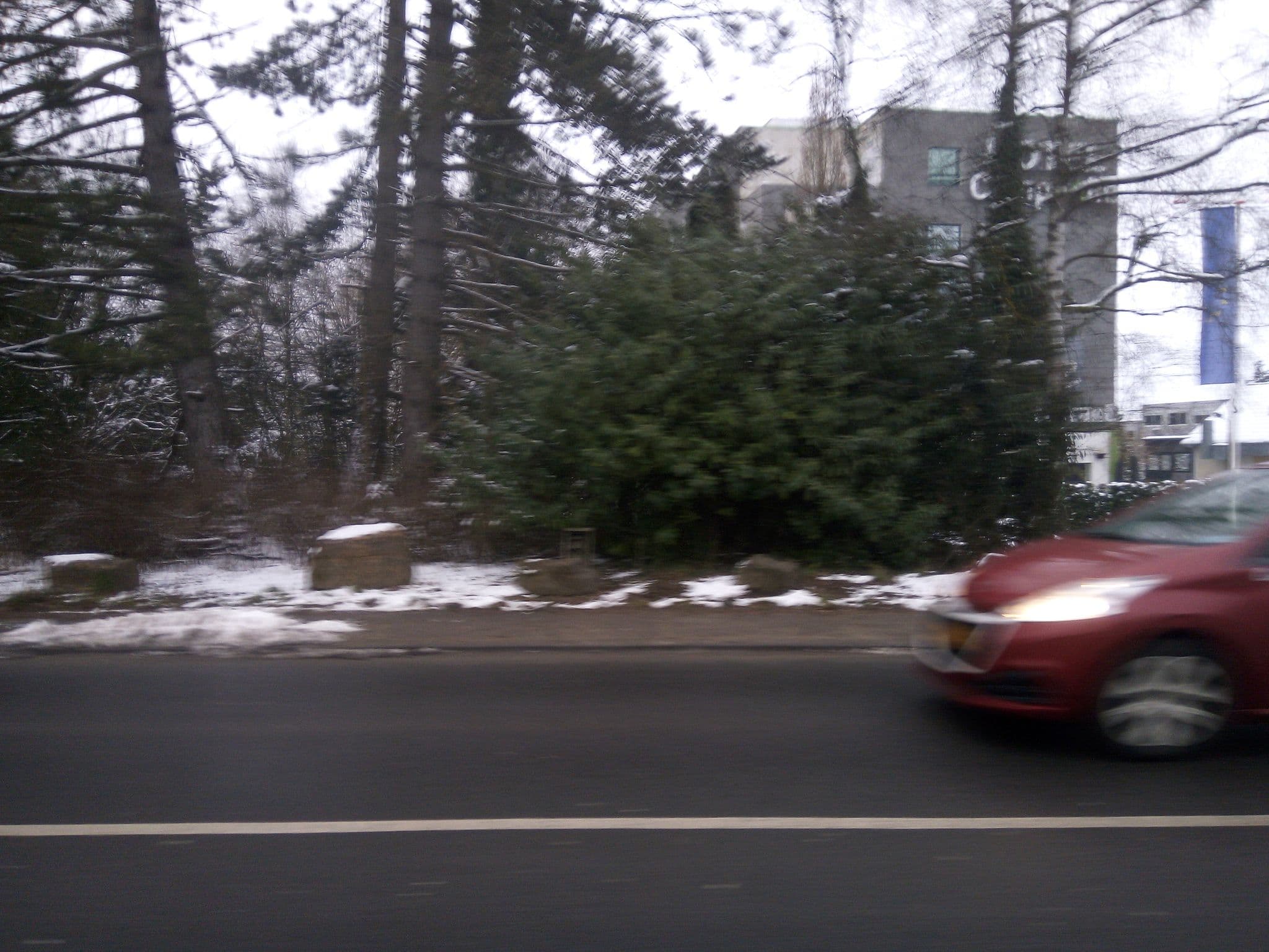 Street view near Mandarina Hotel, Senningerberg — © serj_nickel (CC BY-SA · Mapillary)