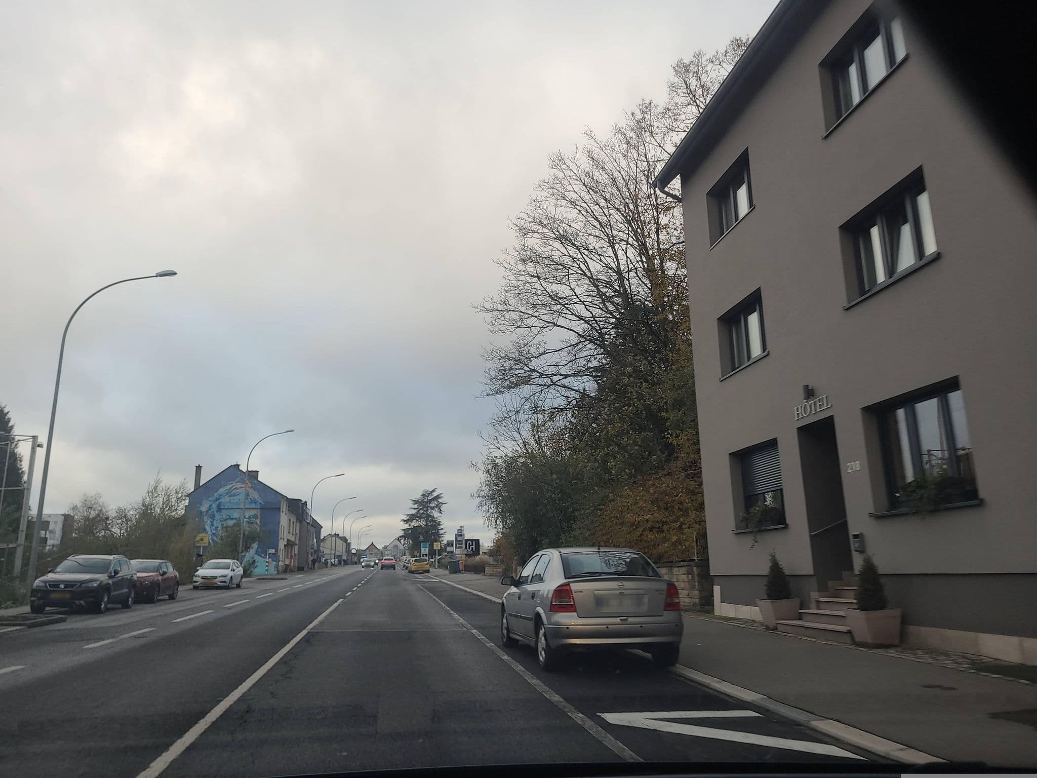 Street view near Mandarina Hotel, Strassen — © sergcatalan (CC BY-SA · Mapillary)