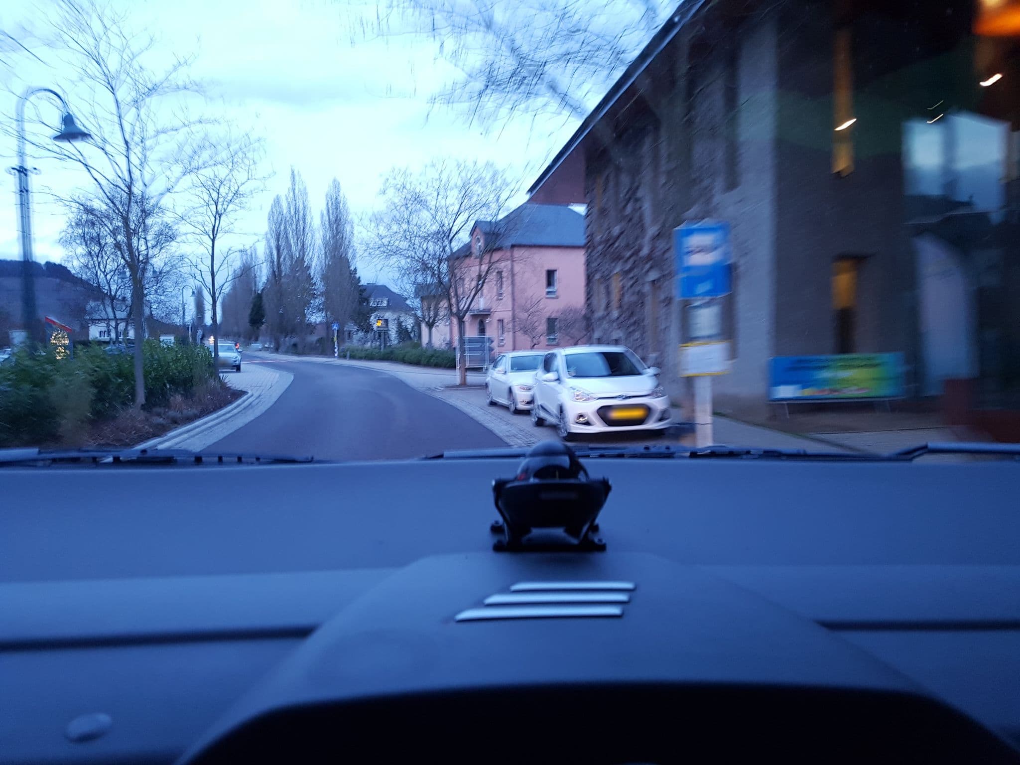 Street view near Auberge de Jeunesse Schengen/Remerschen, Schengen — © bernardvoyageur (CC BY-SA · Mapillary)
