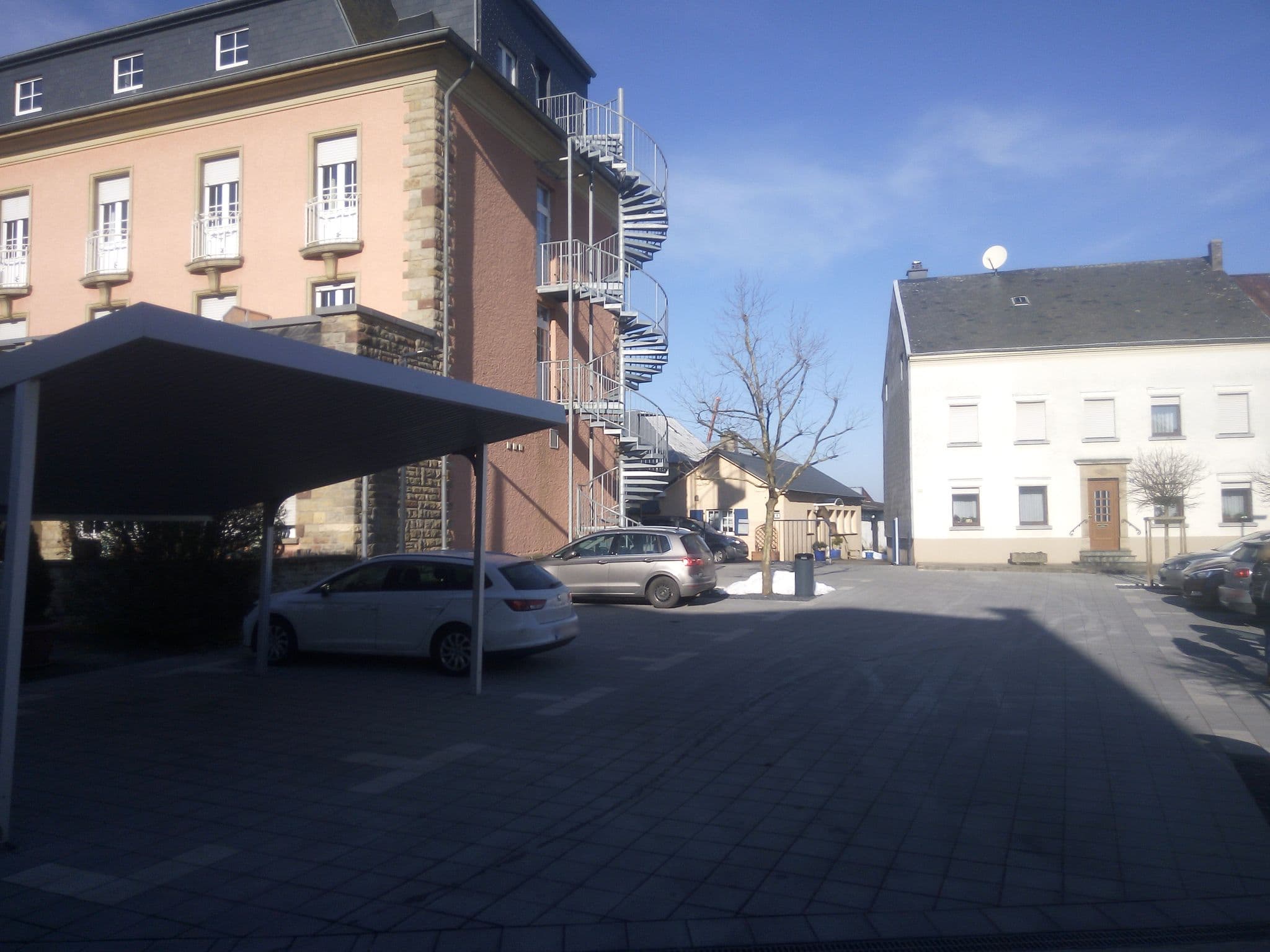 Street view near Kinnen, Beaufort — © serj_nickel (CC BY-SA · Mapillary)