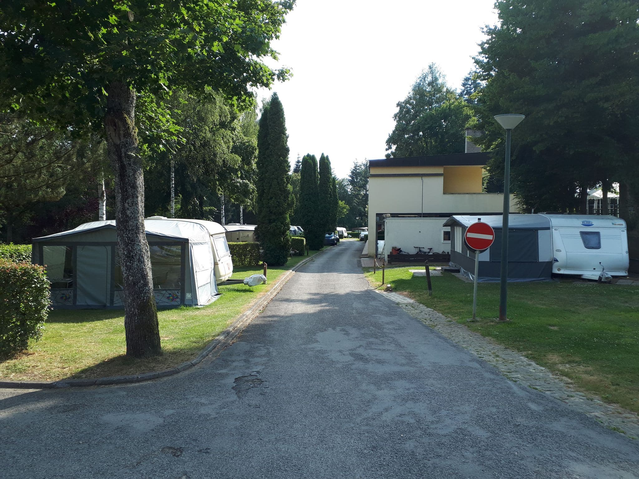 Street view near La Pinede, Consdorf — © yoery (CC BY-SA · Mapillary)