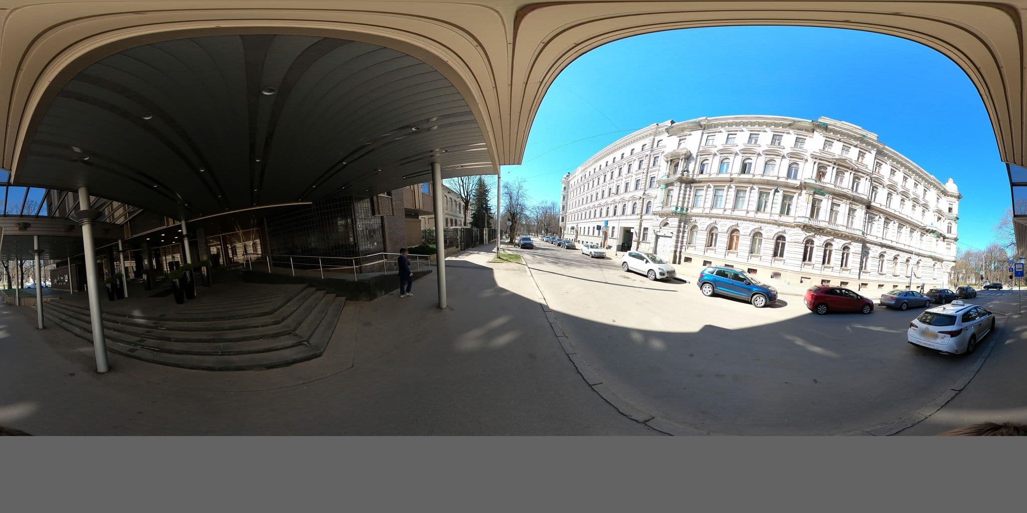 Street view near Radisson Blu Rīdzene, Vecrīga — © richlv (CC BY-SA · Mapillary)