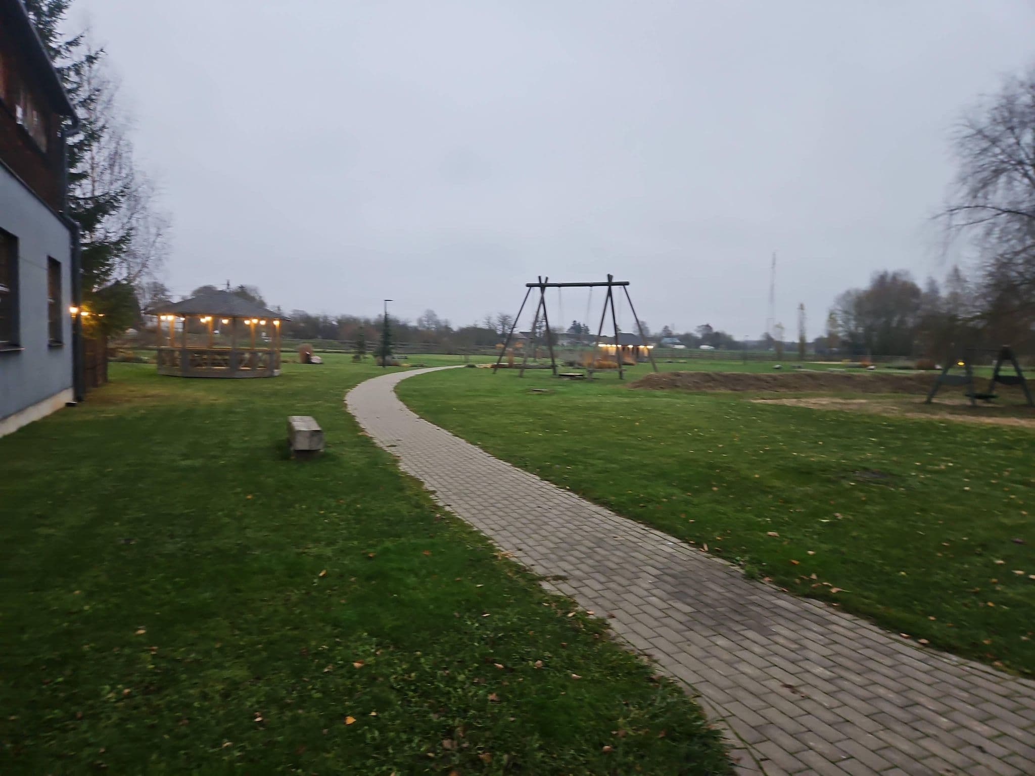 Street view near Rožmalas, Bauska — © ursus (CC BY-SA · Mapillary)