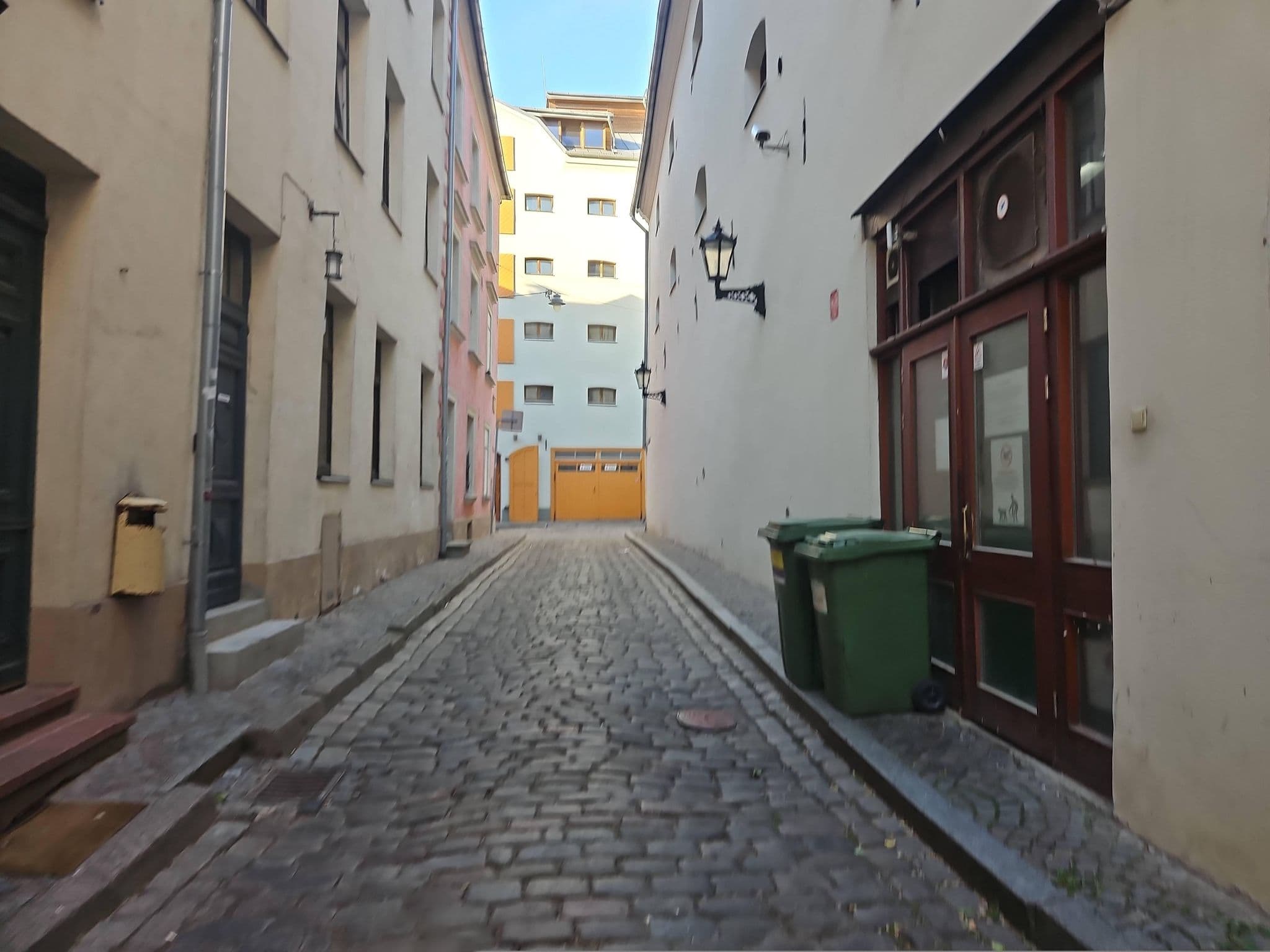 Street view near Gutenbergs, Vecrīga — © ursus (CC BY-SA · Mapillary)