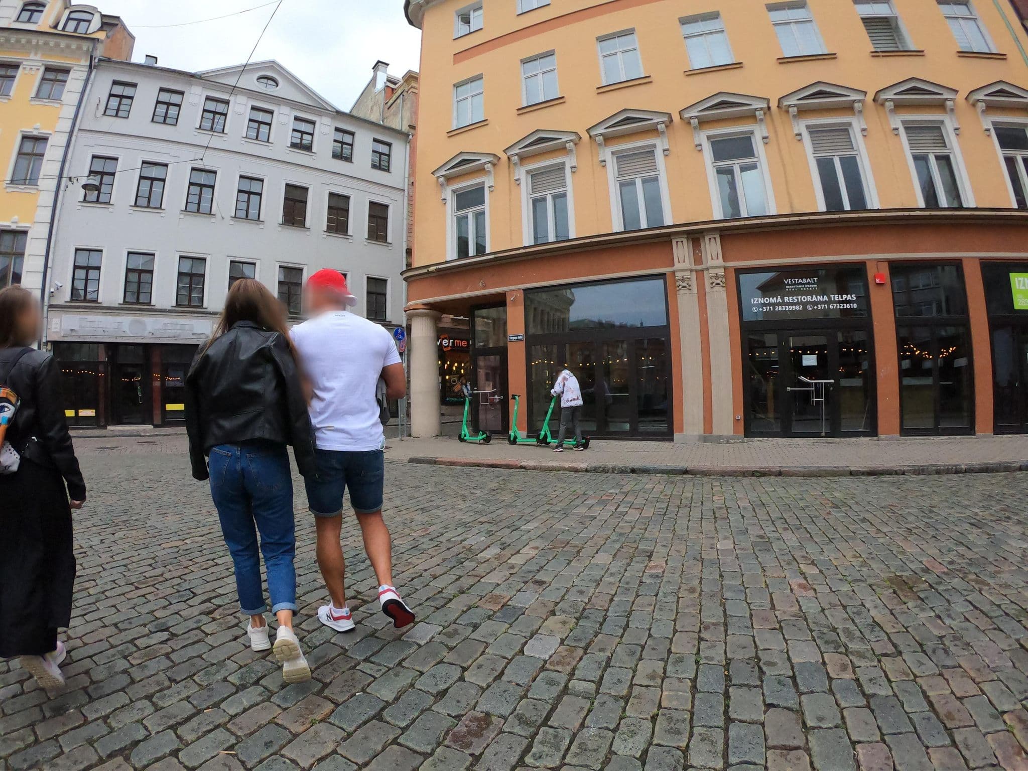 Street view near Blue Bird Hostel, Vecrīga — © richlv (CC BY-SA · Mapillary)