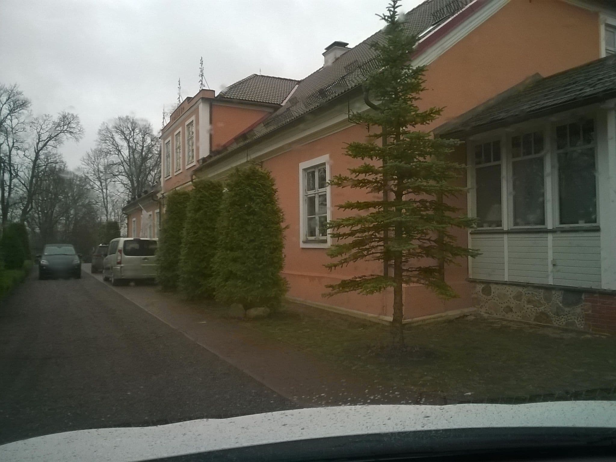 Street view near Kukšu Muiža, Kandava — © janislomass (CC BY-SA · Mapillary)