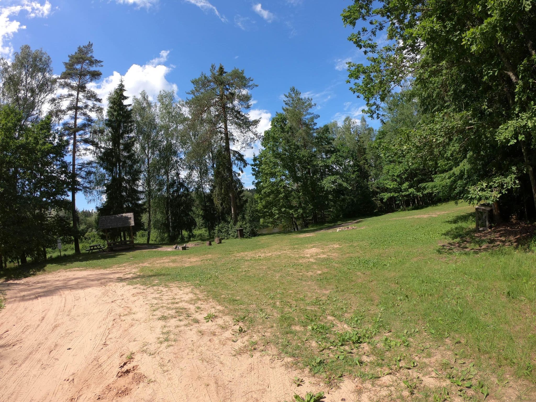 Street view near Ozolkalns, Cēsis — © richlv (CC BY-SA · Mapillary)