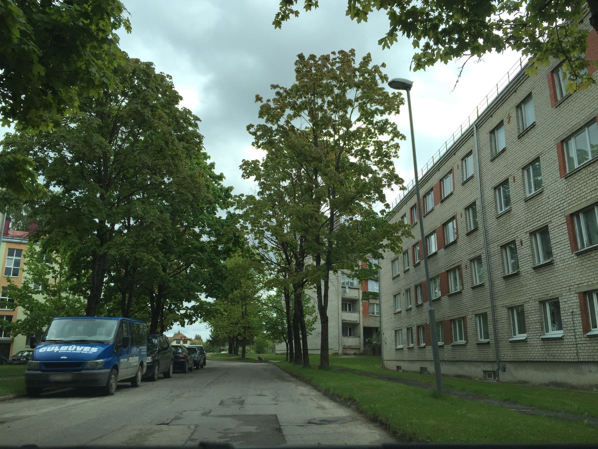 Street view near Ceturtā stāva apartamenti, Cēsis — © richlv (CC BY-SA · Mapillary)