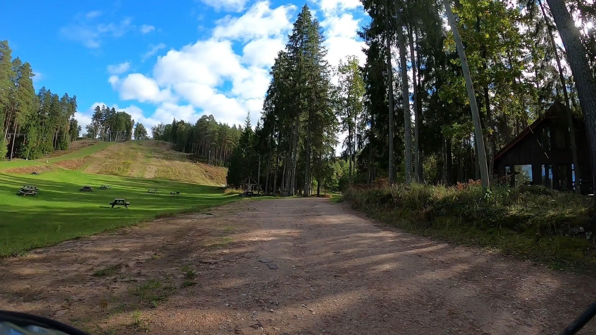 Street view near Kempings "Ozolkalns", Cēsis — © JanemanisEdgars (CC BY-SA · Mapillary)