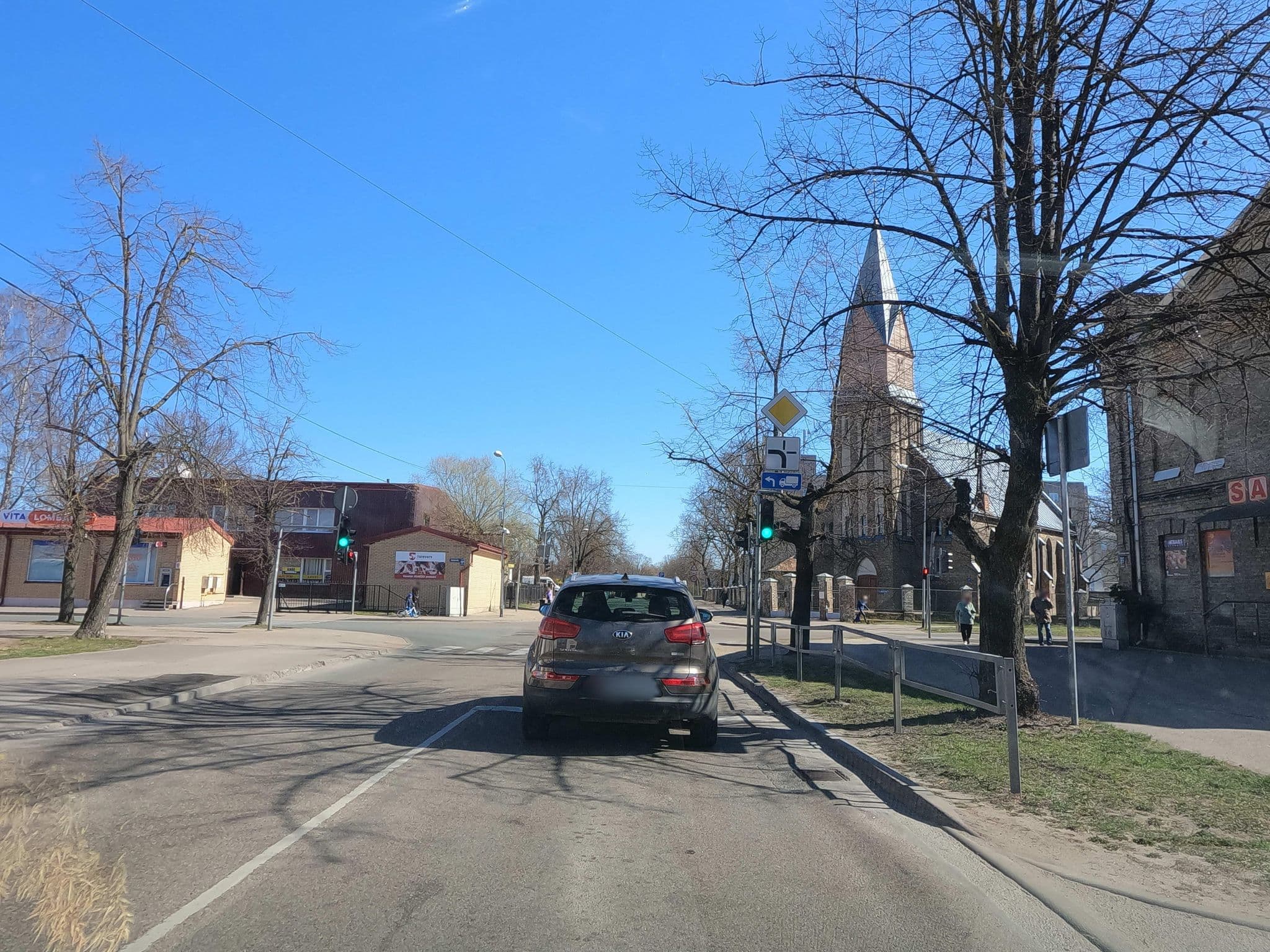 Street view near Sabina, Bolderaja — © karlis (CC BY-SA · Mapillary)