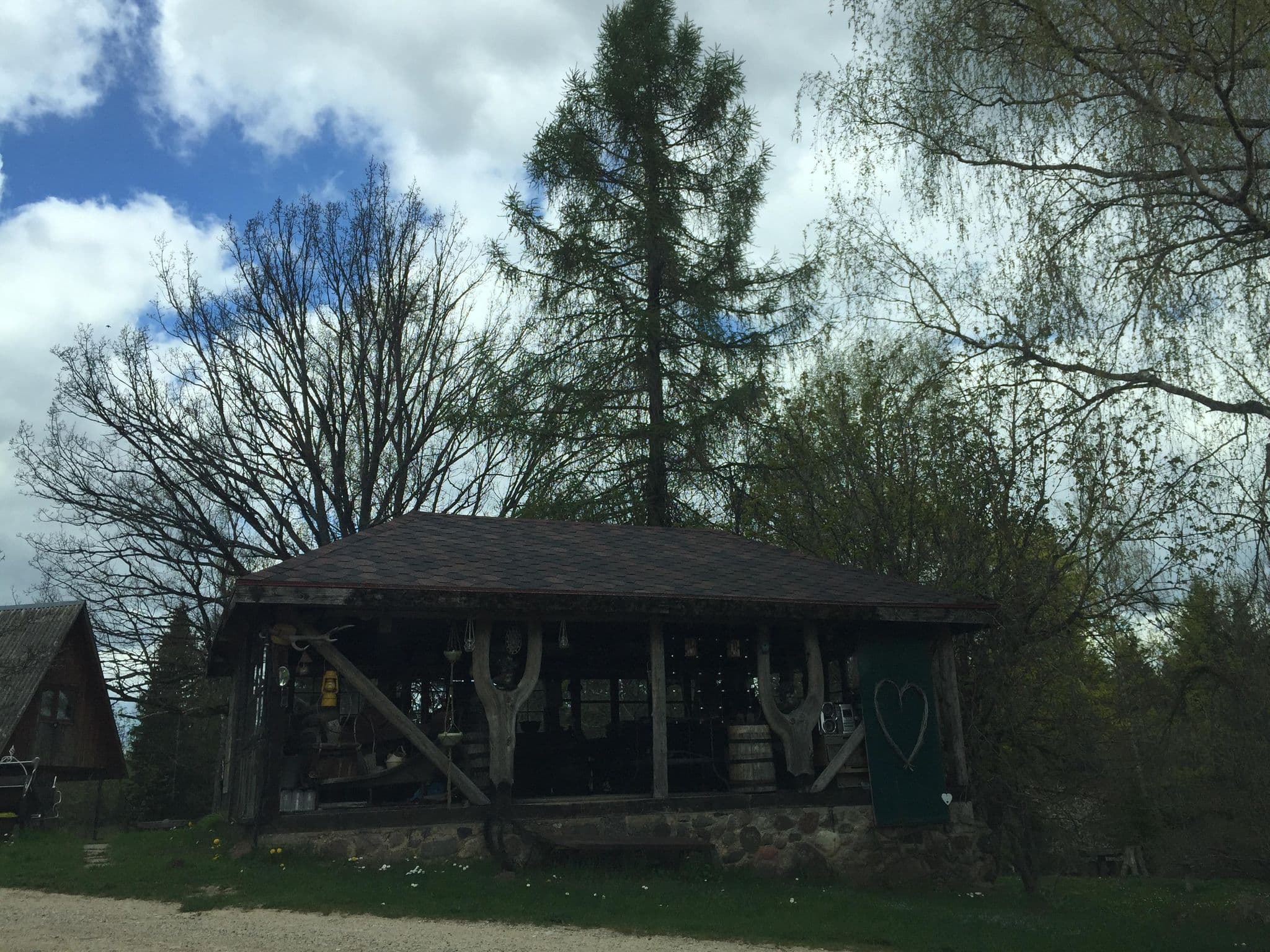 Street view near Kučuru dzirnavas, Liezēre — © richlv (CC BY-SA · Mapillary)