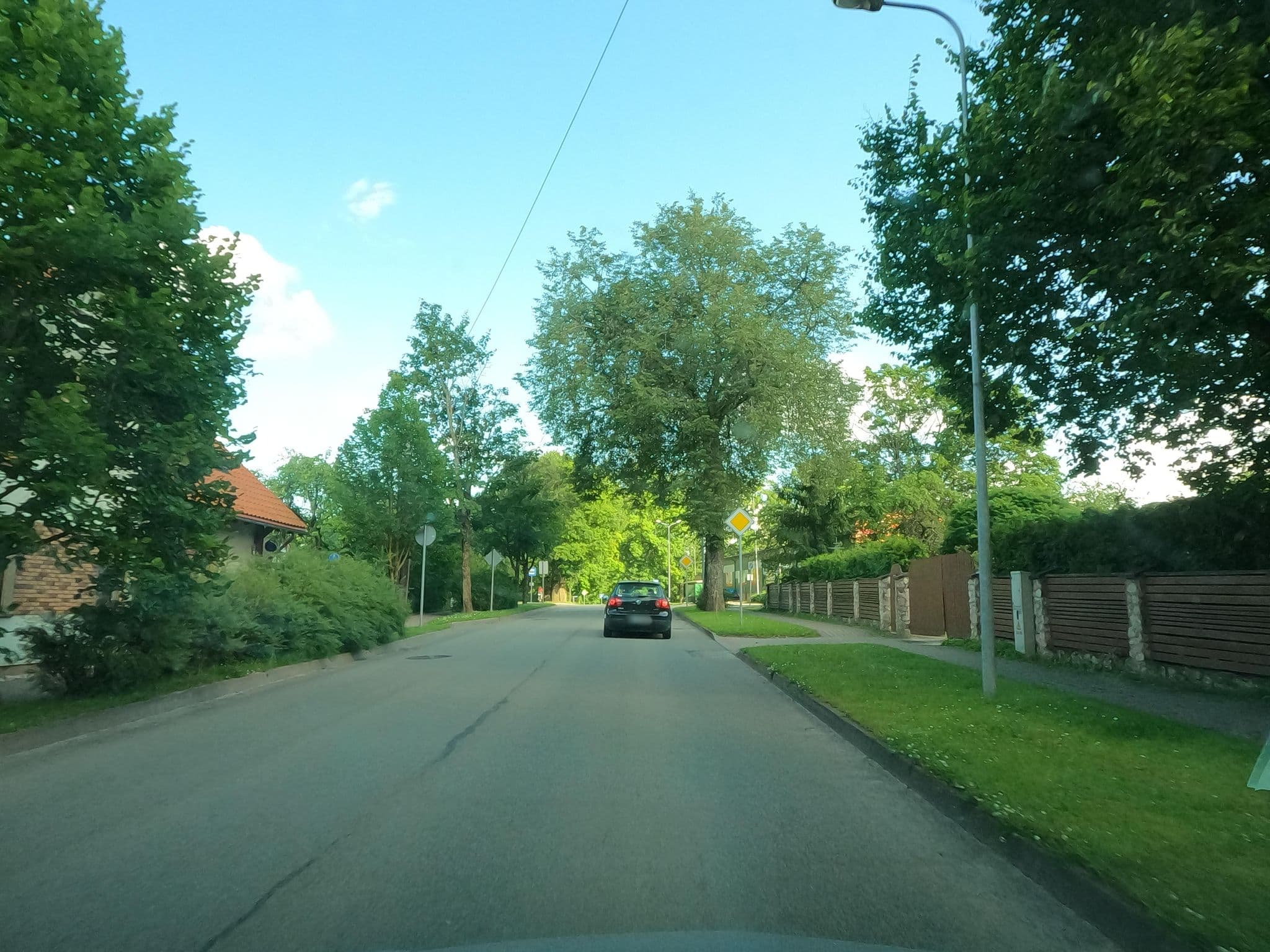 Street view near Estere, Cēsis — © karlis (CC BY-SA · Mapillary)