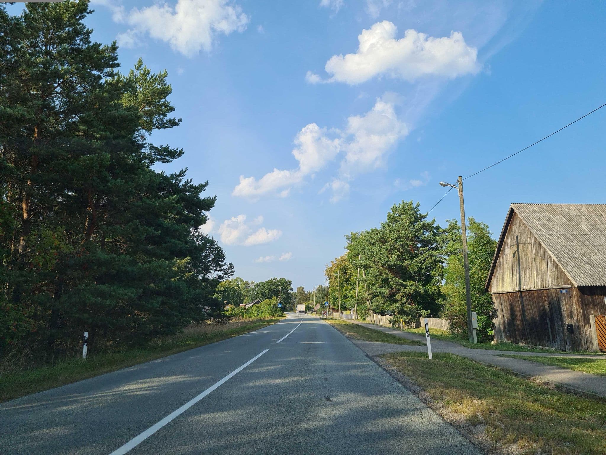 Street view near Zušu klēts, Engure — © kino (CC BY-SA · Mapillary)