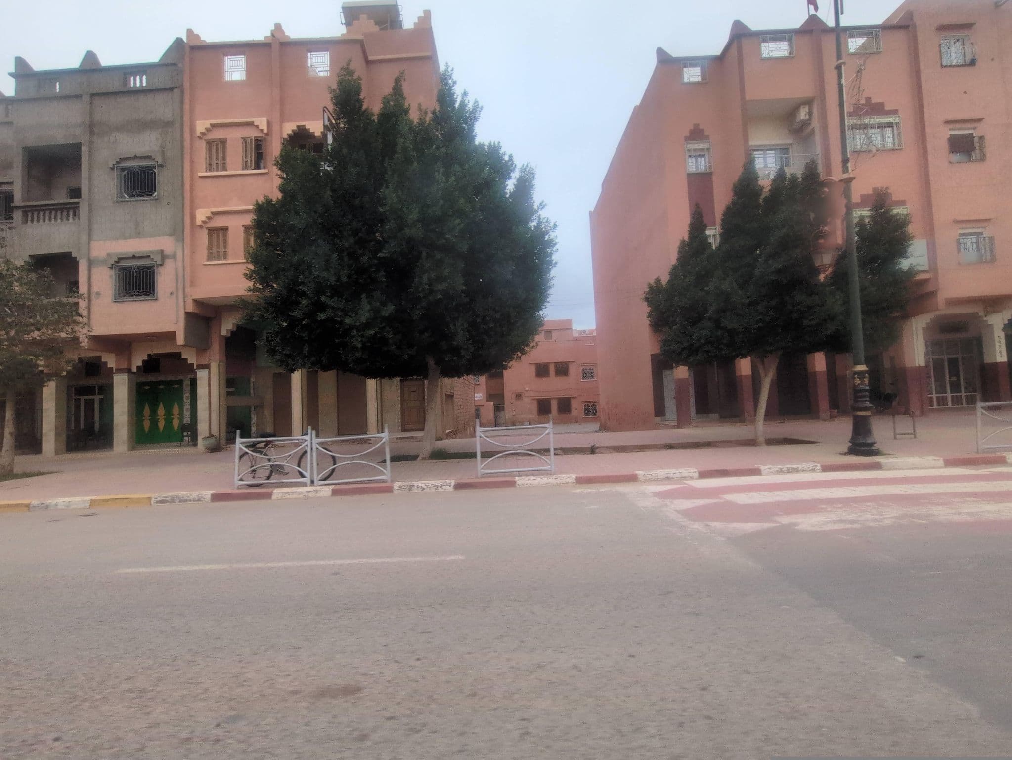 Street view near Gorges, Tinghir — © jamesmstone (CC BY-SA · Mapillary)