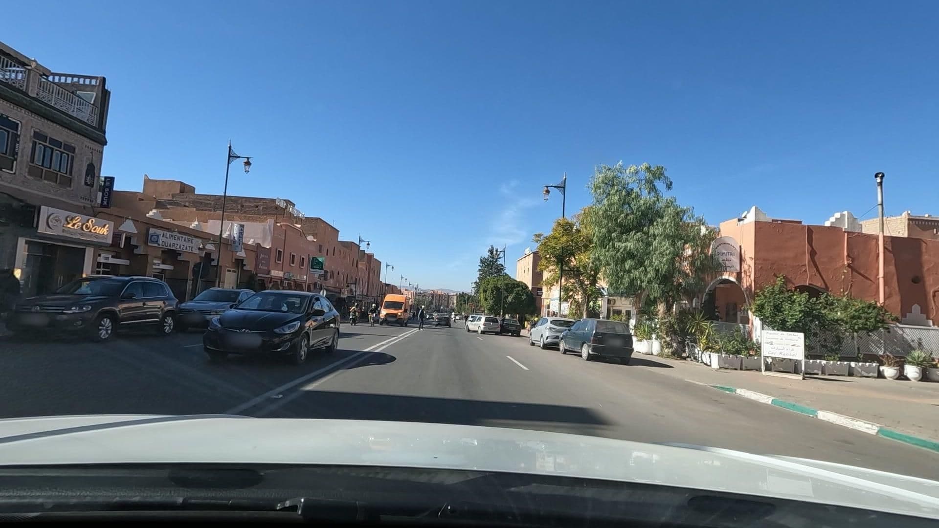 Street view near Hotel Royal, Tabount — © lucomsky (CC BY-SA · Mapillary)