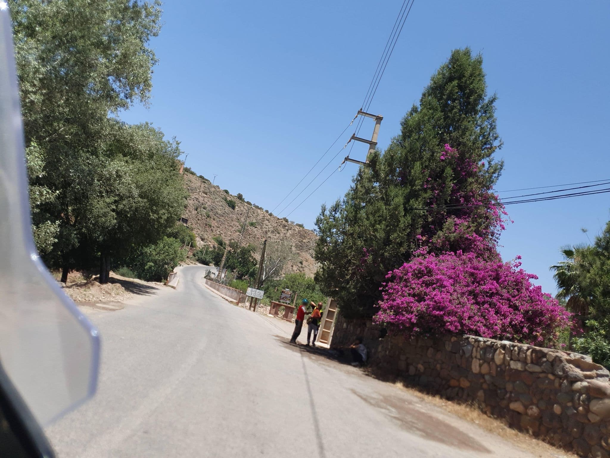 Street view near Au Sanglier qui Fume, Asni — © russmcd (CC BY-SA · Mapillary)