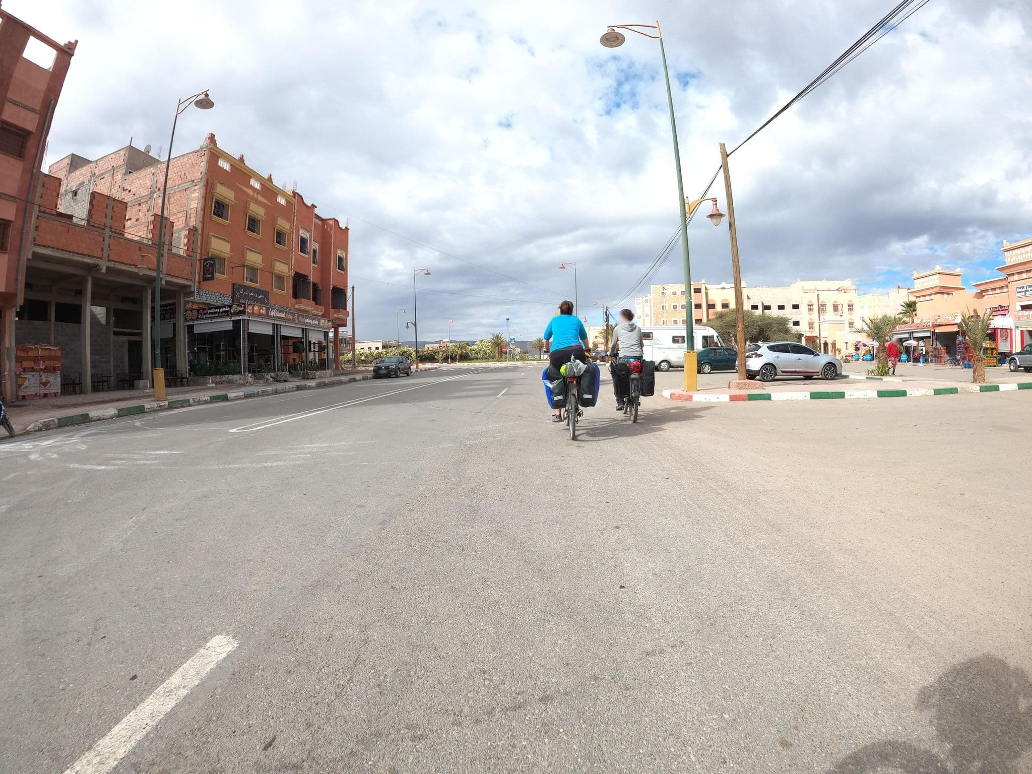 Street view near Mahmoudi Freres, Agdz — © masterofnoroad (CC BY-SA · Mapillary)