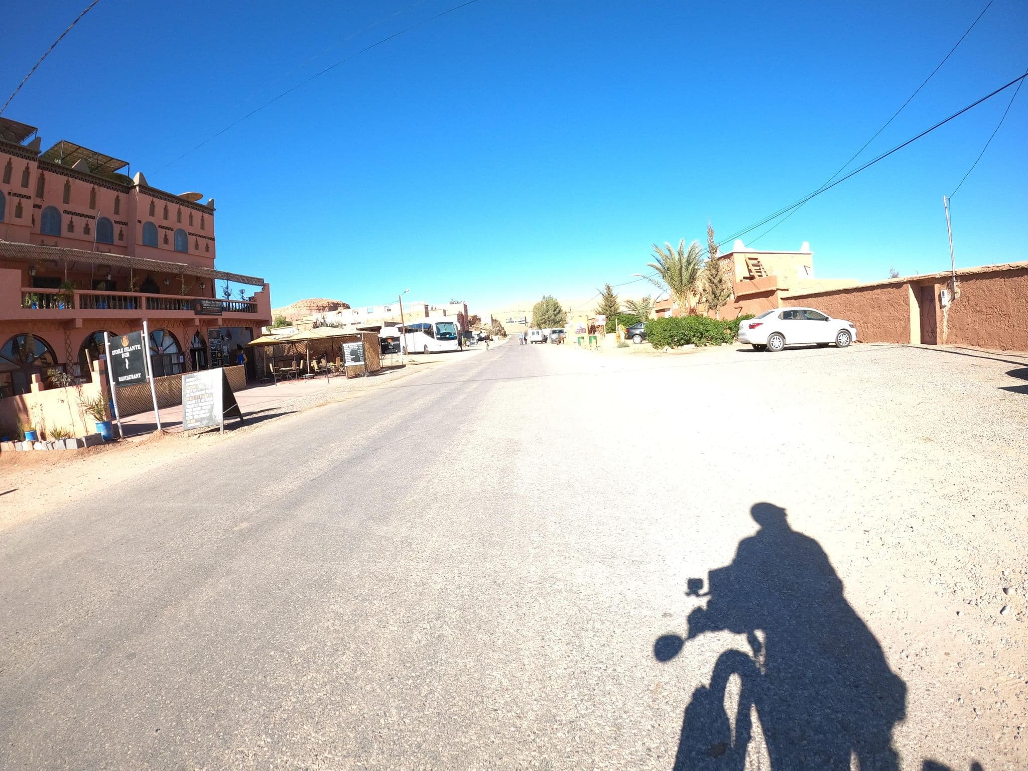 Street view near Etoile Filant d'Or, Tabount — © masterofnoroad (CC BY-SA · Mapillary)