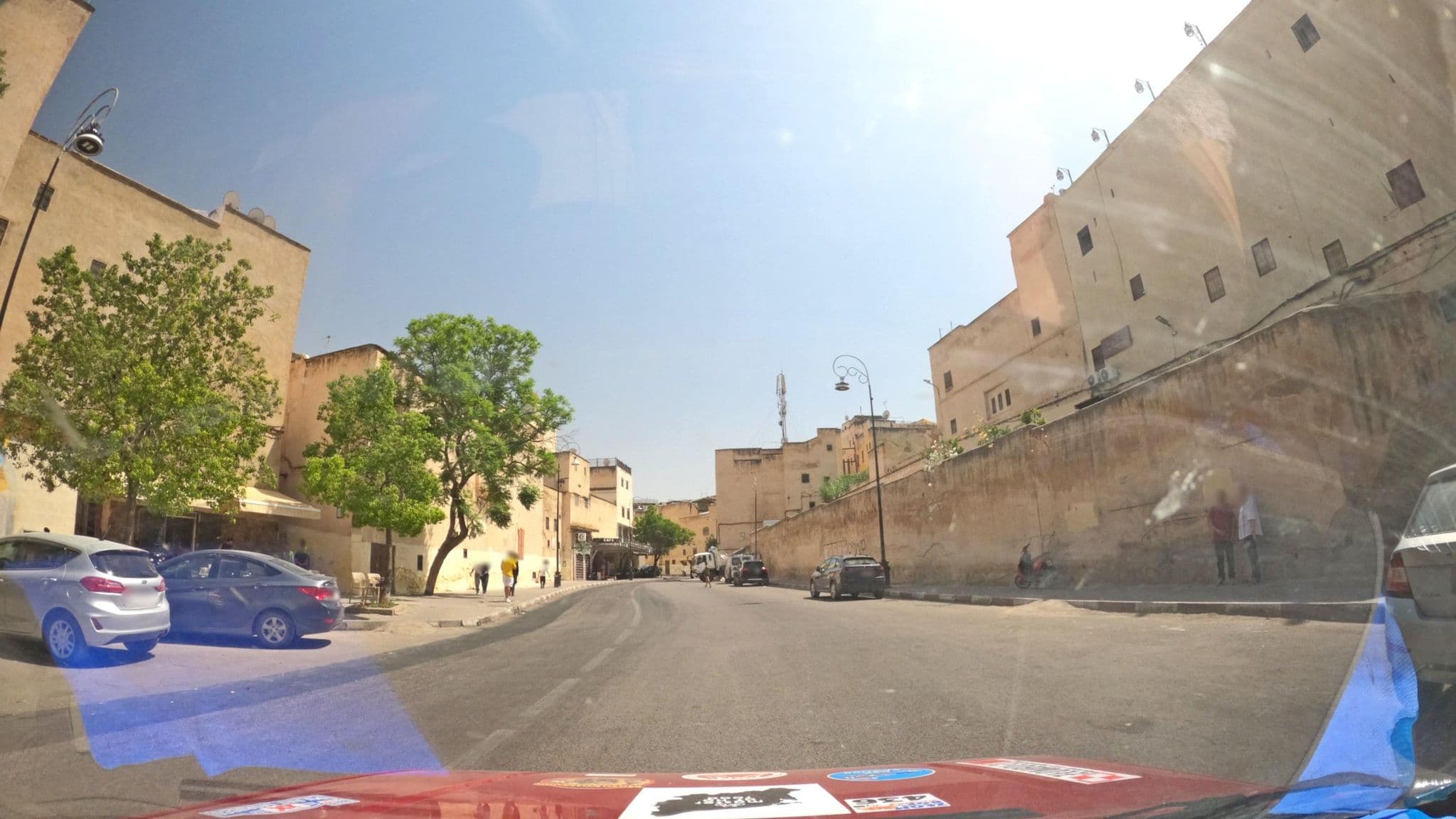 Street view near Dar Lalla Kenza, Fès al Bali — © masterofnoroad (CC BY-SA · Mapillary)