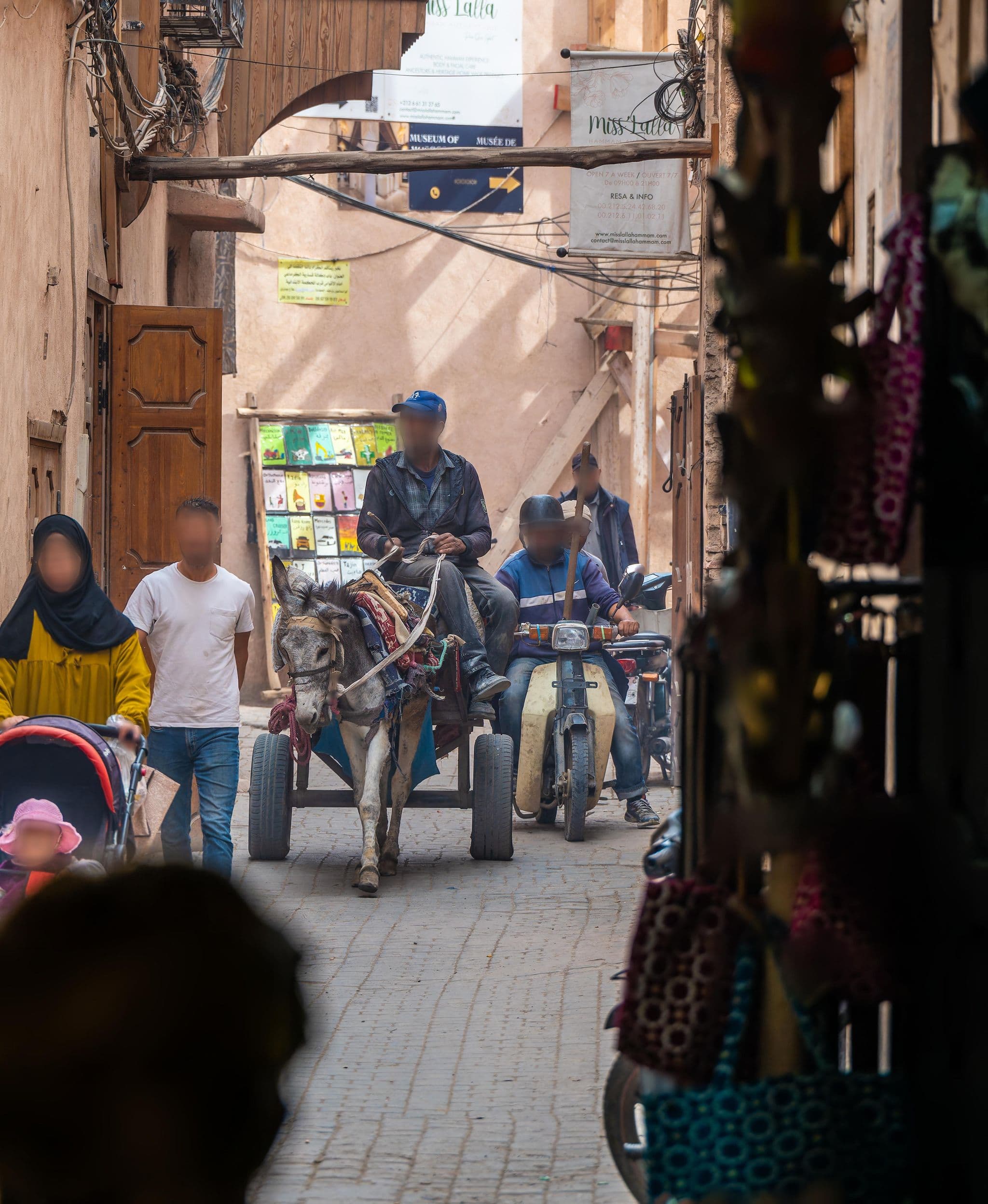 Street view near Riad Farnatchi, Marrakesh — © algirdasc (CC BY-SA · Mapillary)