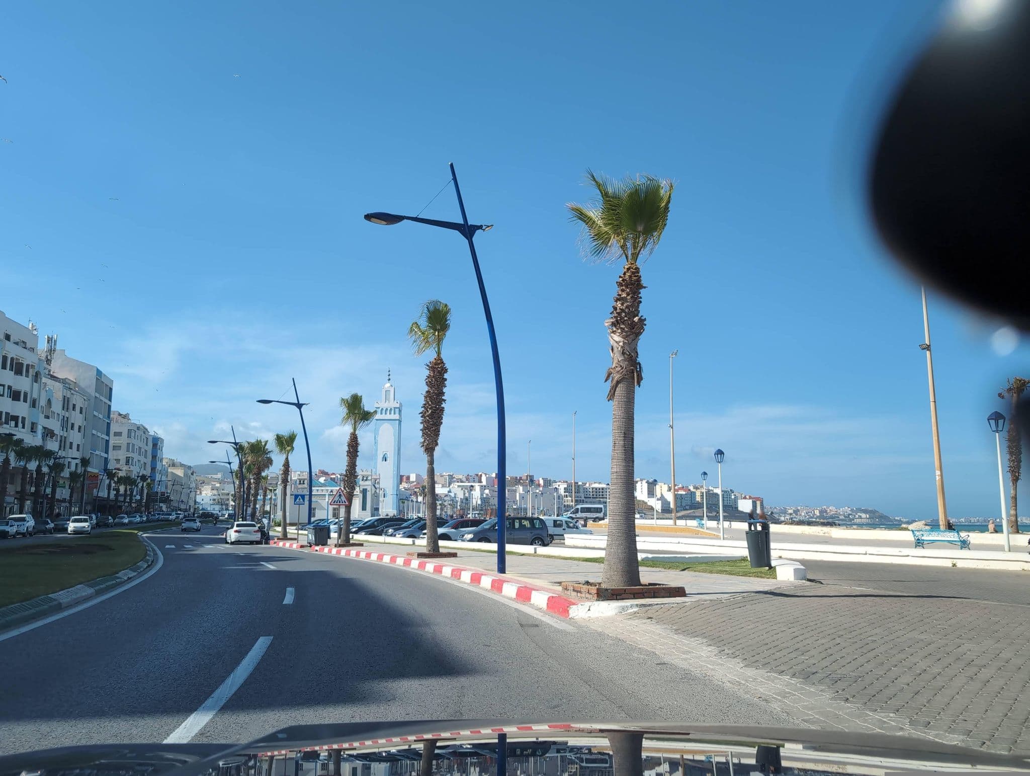Street view near Hôtel La Corniche, Fnidek — © ismaeltthds (CC BY-SA · Mapillary)