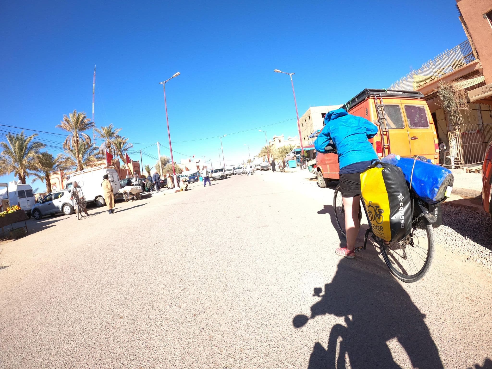 Street view near Restorant Merzoga, Kelaat Mgouna — © masterofnoroad (CC BY-SA · Mapillary)