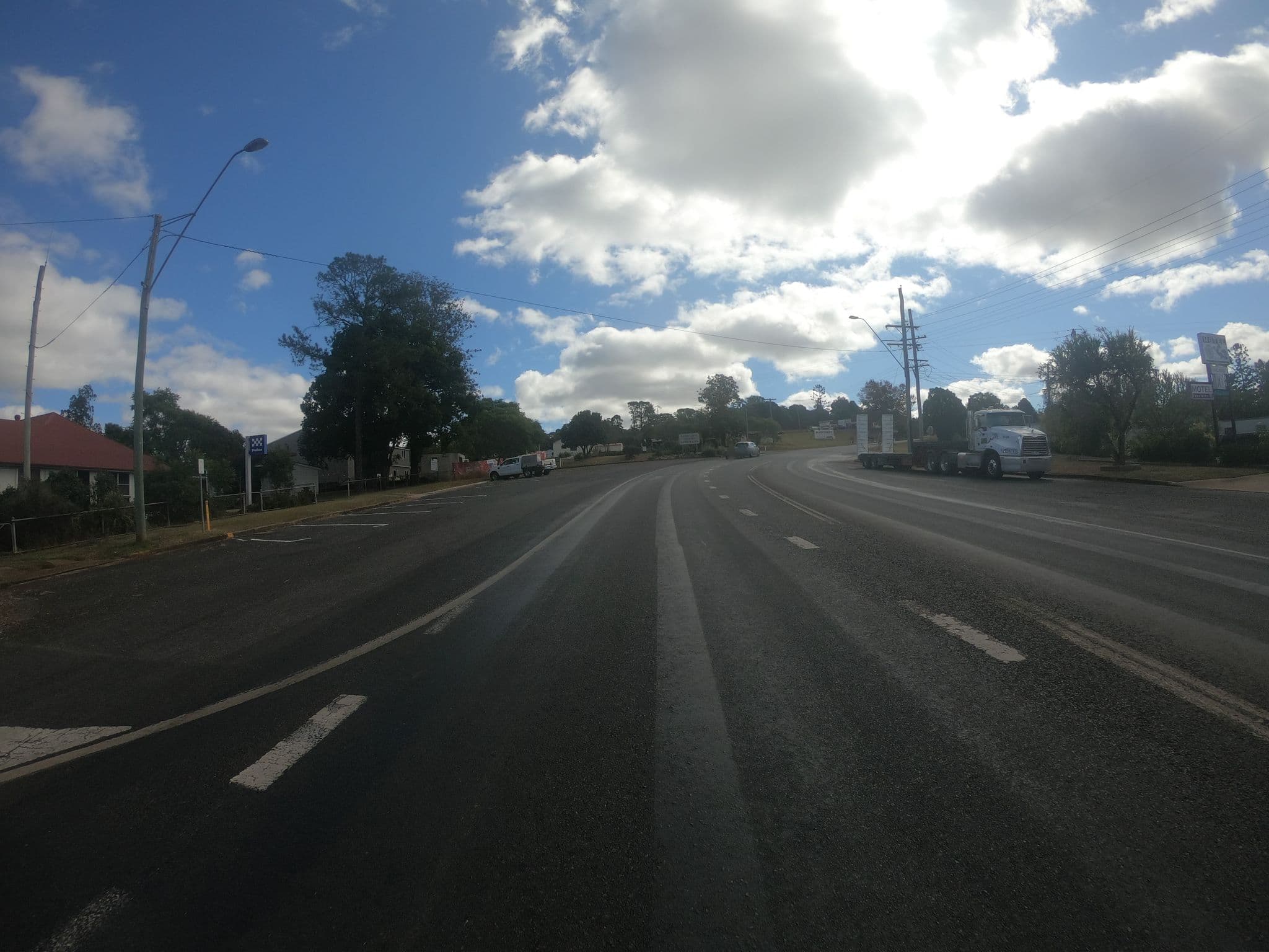Street view near Y Motels - Reception, Yarraman — © flashkiwi (CC BY-SA · Mapillary)