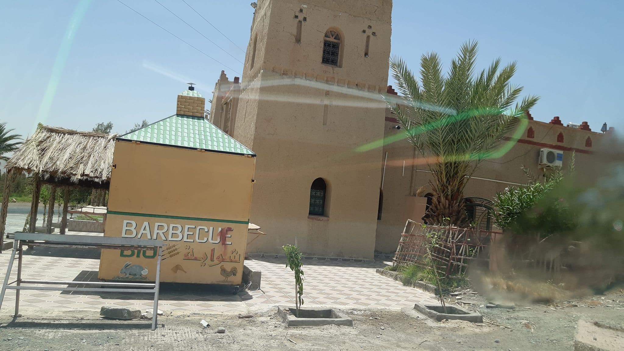 Street view near Kasbah Dounia, Rich — © cyrille37 (CC BY-SA · Mapillary)