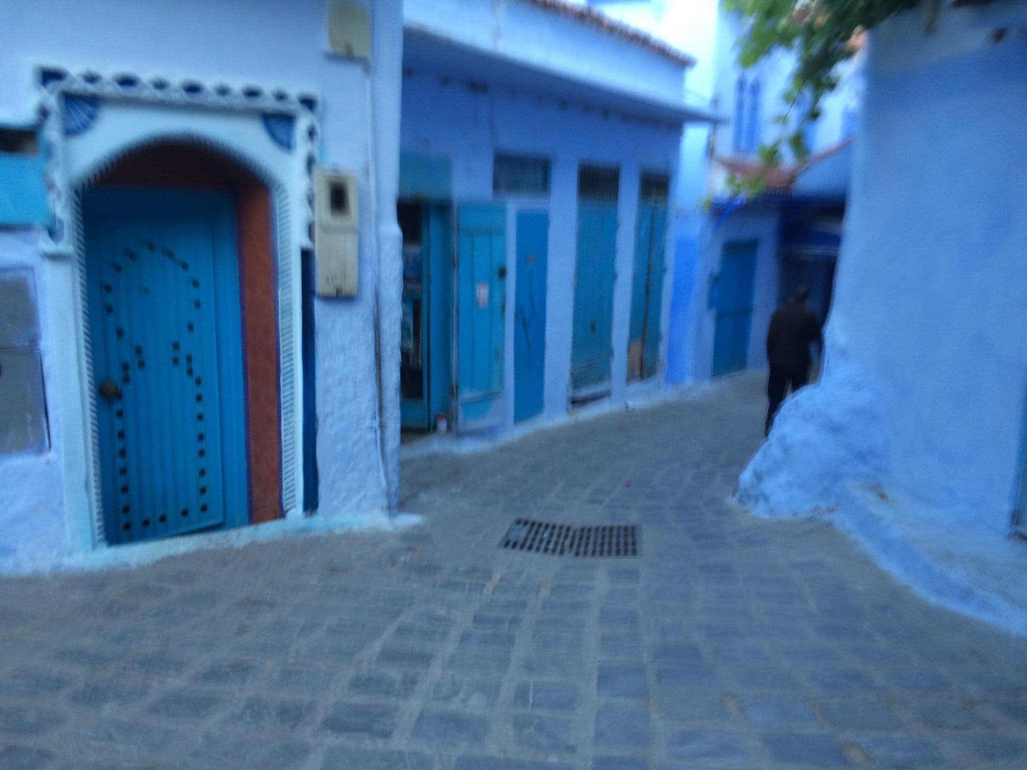 Street view near Riad Cherifa, Chefchaouen — © sige (CC BY-SA · Mapillary)