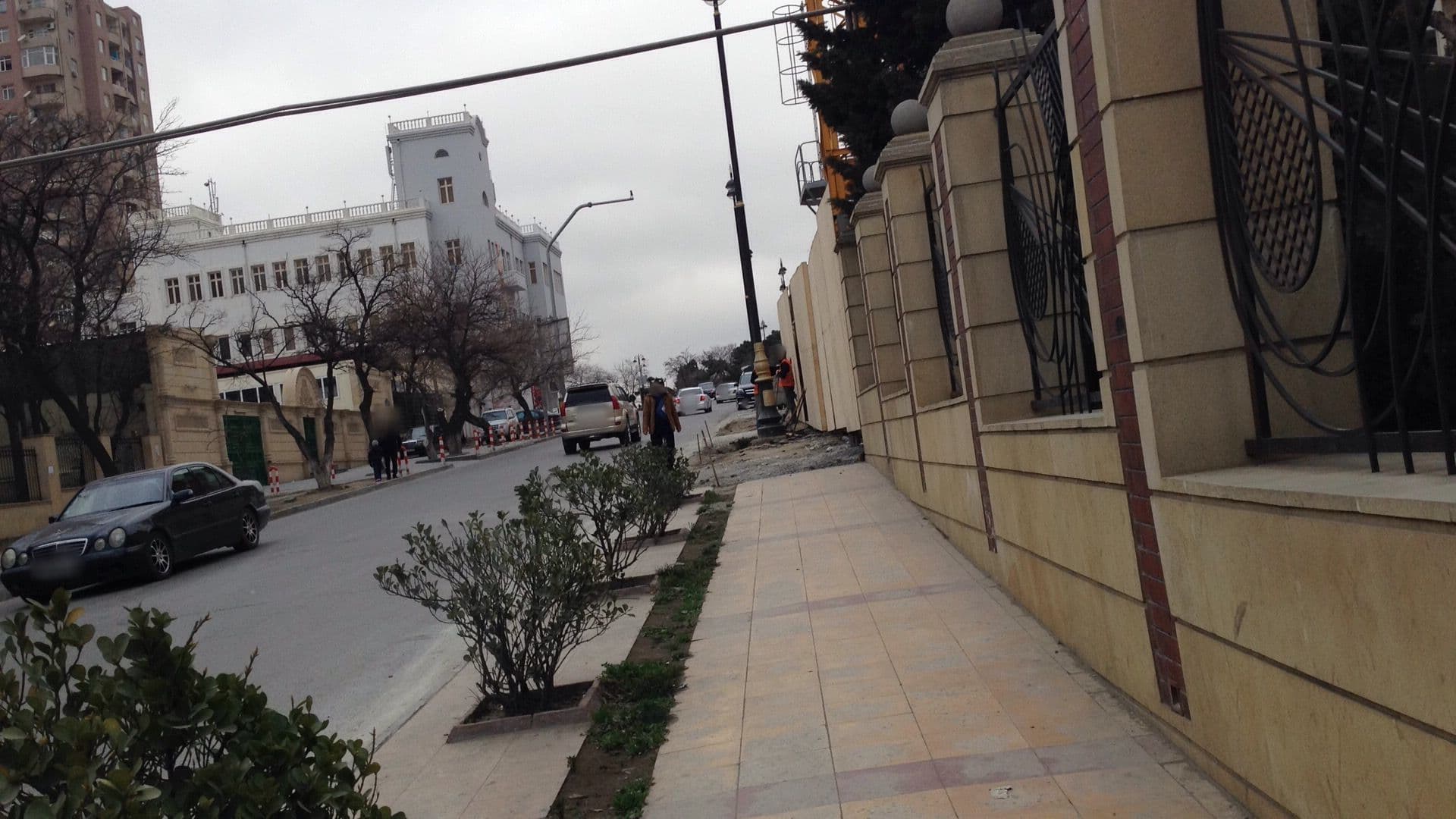 Street view near Park Kaston Otel, Baku — © geomapper69 (CC BY-SA · Mapillary)