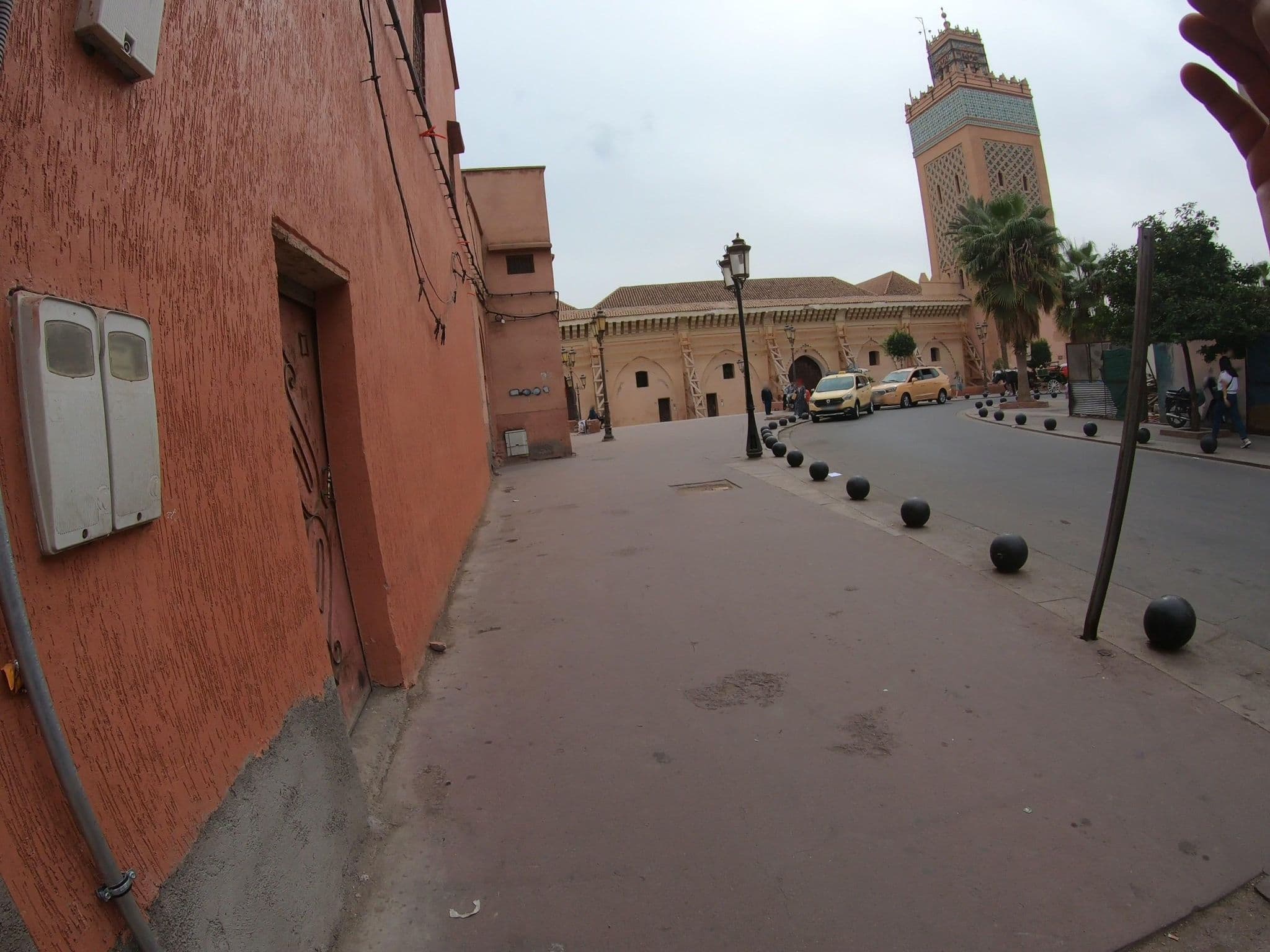 Street view near Riad les Rêves d'Amélie, Méchouar-Kasba — © algirdasc (CC BY-SA · Mapillary)