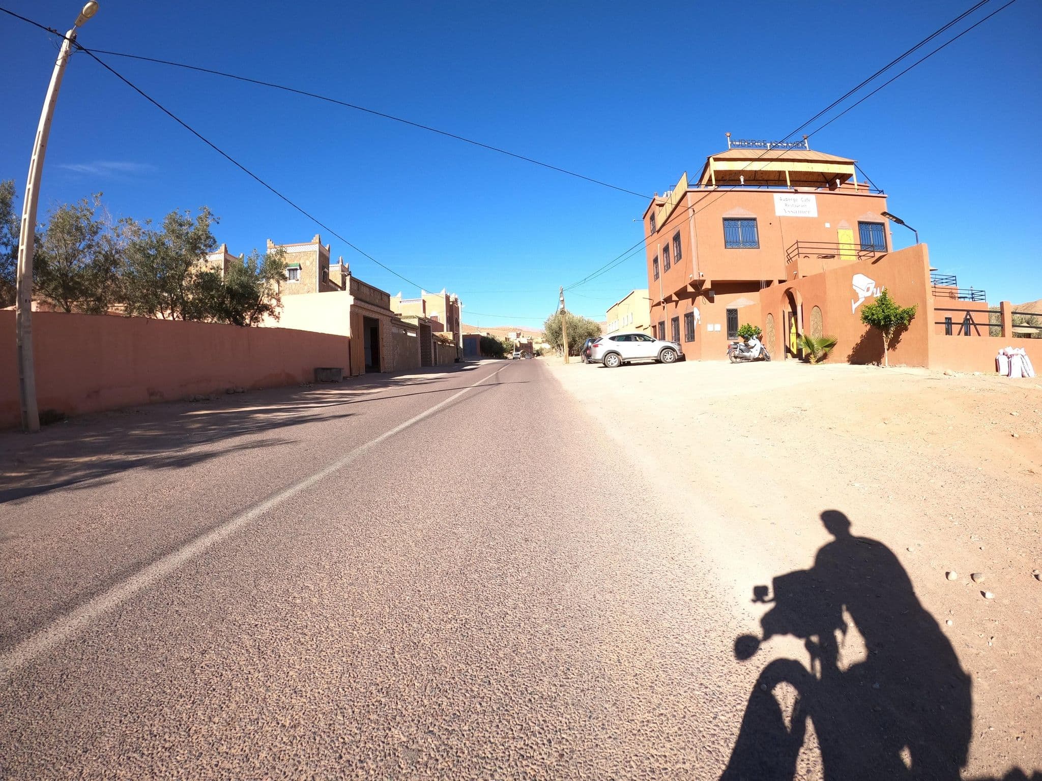Street view near Riad Sahara Stars Dades, Boumalne Dades — © masterofnoroad (CC BY-SA · Mapillary)