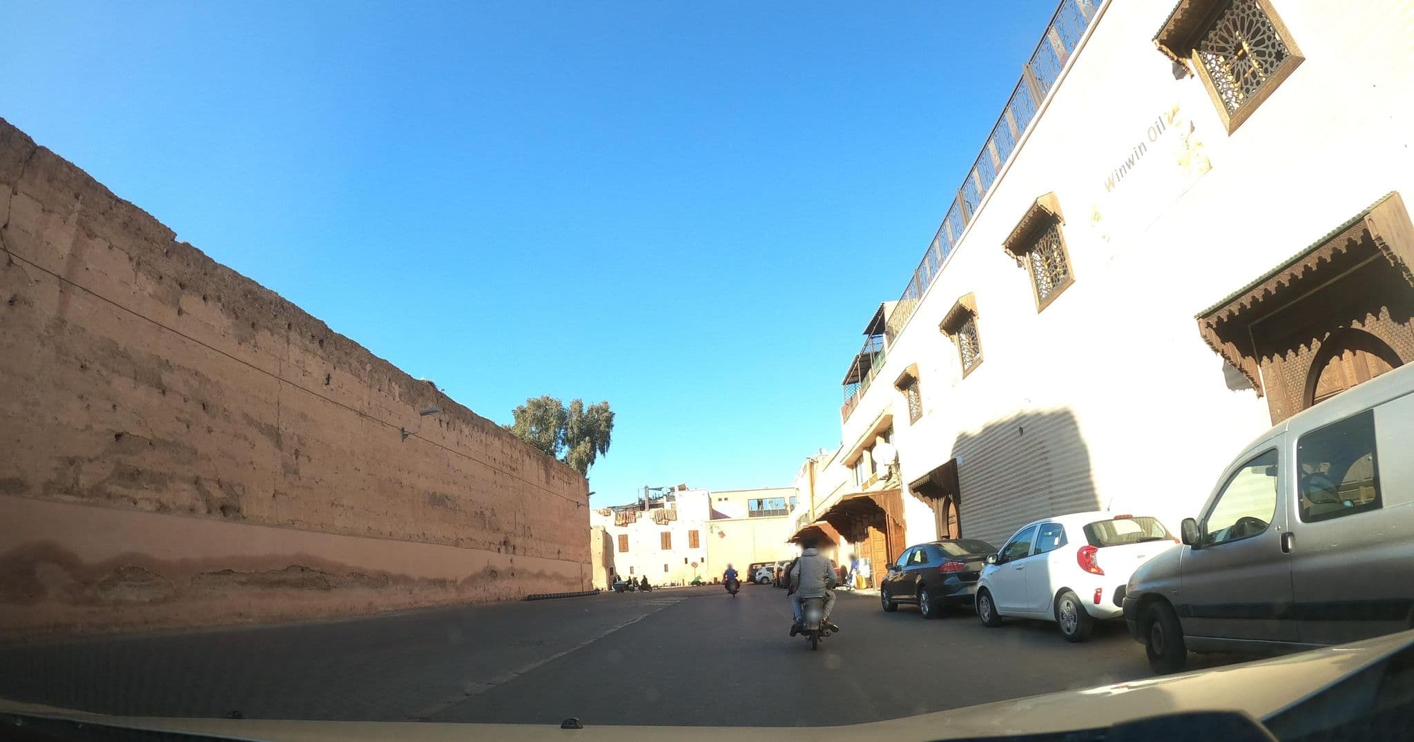 Street view near Stork Marrakech Luxury Hostel, Méchouar-Kasba — © masterofnoroad (CC BY-SA · Mapillary)