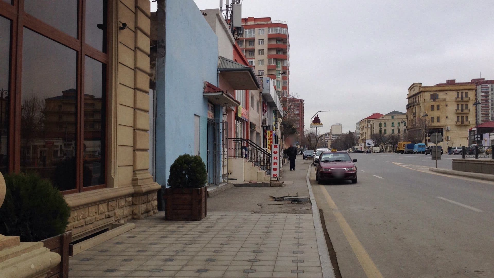 Street view near Alp Inn Hotel, Baku — © geomapper69 (CC BY-SA · Mapillary)