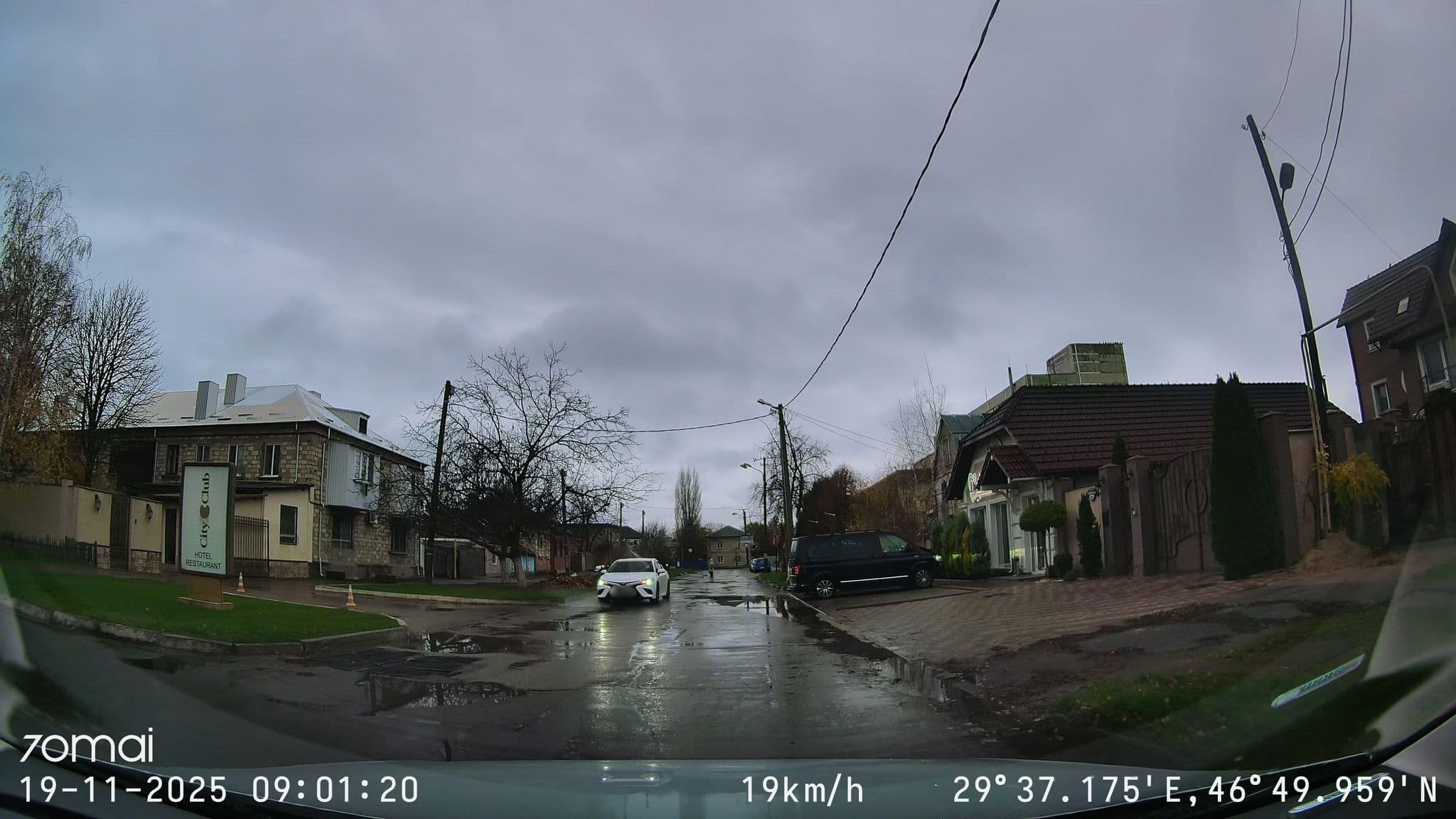 Street view near City Club Hotel, Tiraspol — © doriel (CC BY-SA · Mapillary)