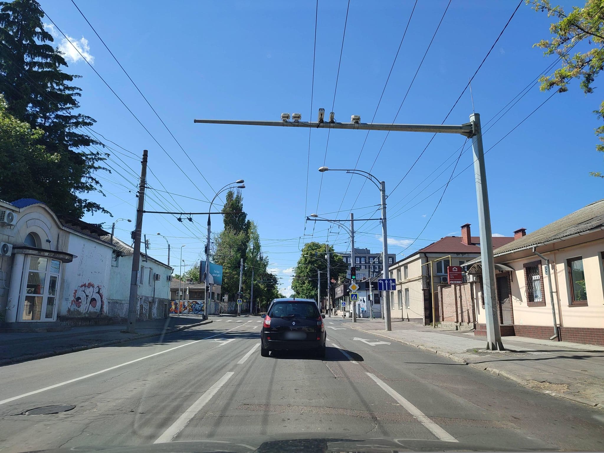 Street view near Hotel Bella Donna, Chisinau — © morflot (CC BY-SA · Mapillary)